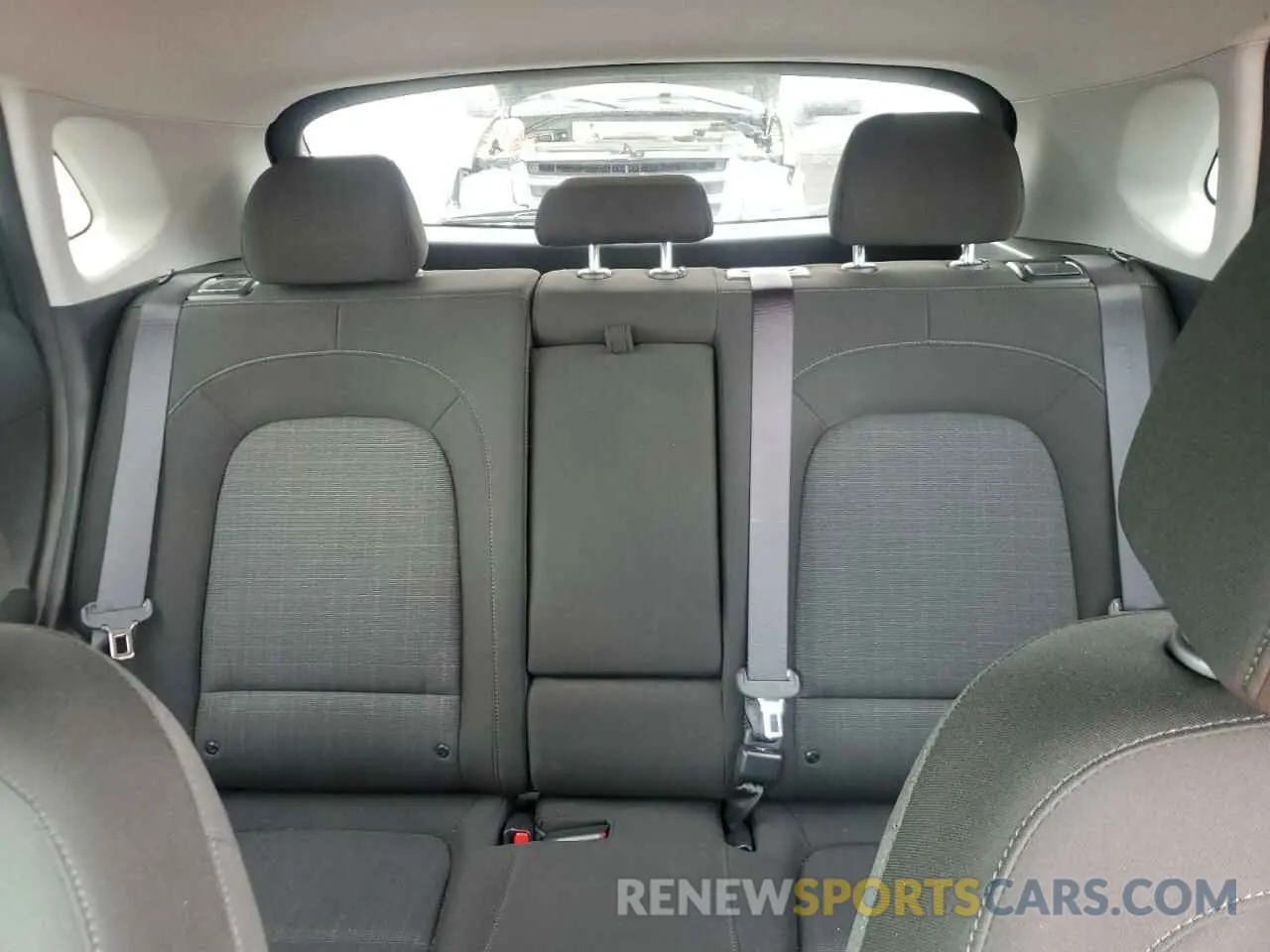 10 Photograph of a damaged car KM8K6CAB7NU913097 HYUNDAI KONA 2022