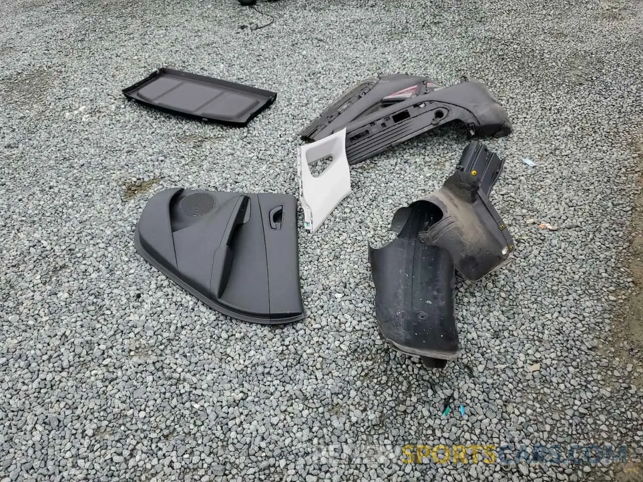 12 Photograph of a damaged car KM8K6CAB8NU795982 HYUNDAI KONA 2022