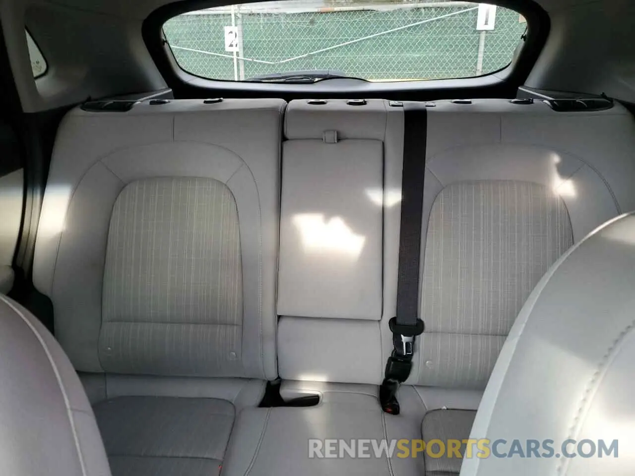 10 Photograph of a damaged car KM8K6CAB8NU901508 HYUNDAI KONA 2022
