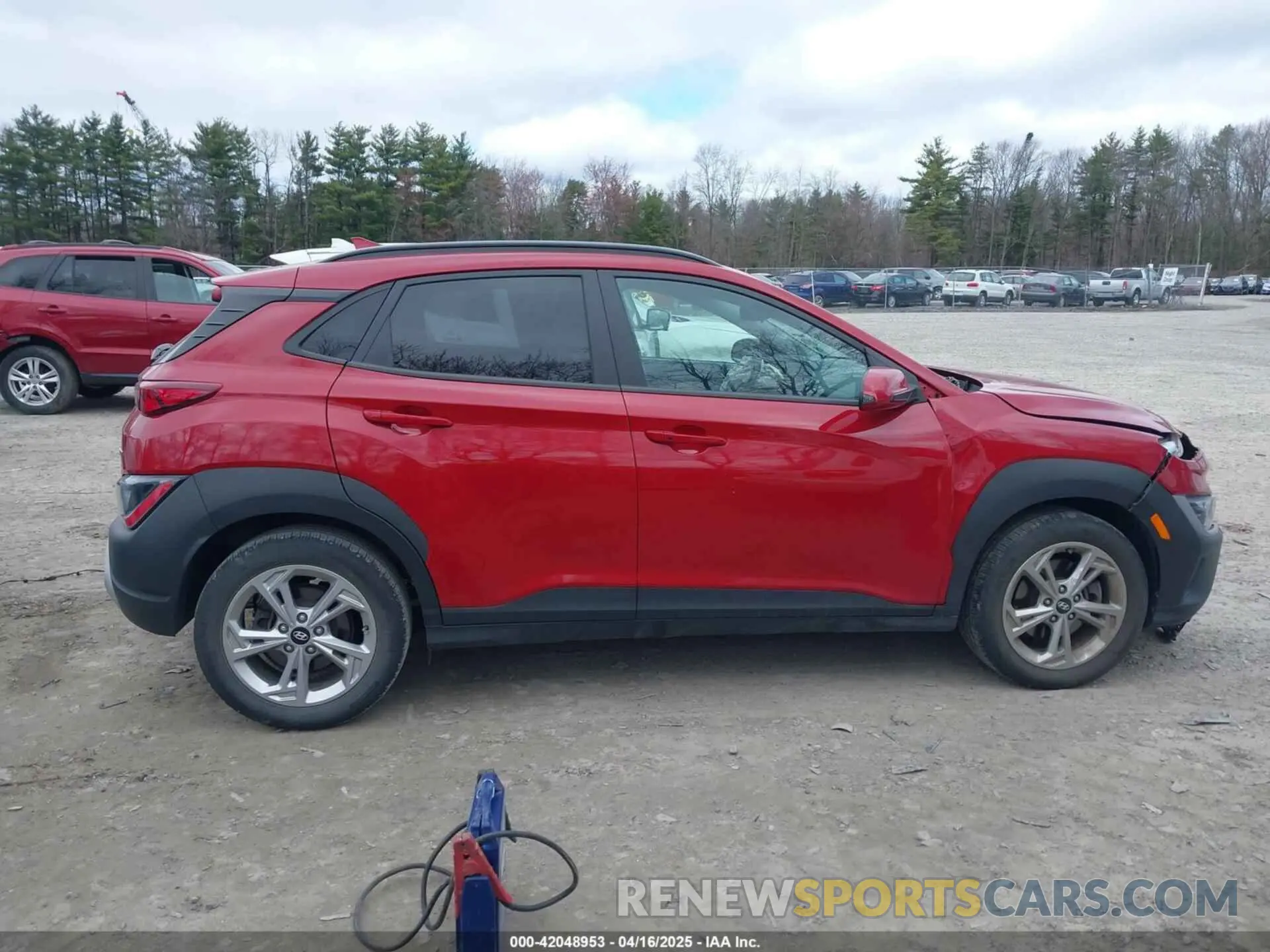 13 Photograph of a damaged car KM8K6CAB9NU777880 HYUNDAI KONA 2022