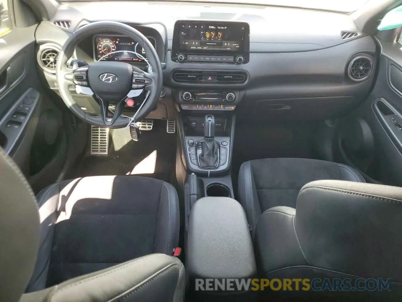 8 Photograph of a damaged car KM8KH3ACXNU002636 HYUNDAI KONA 2022