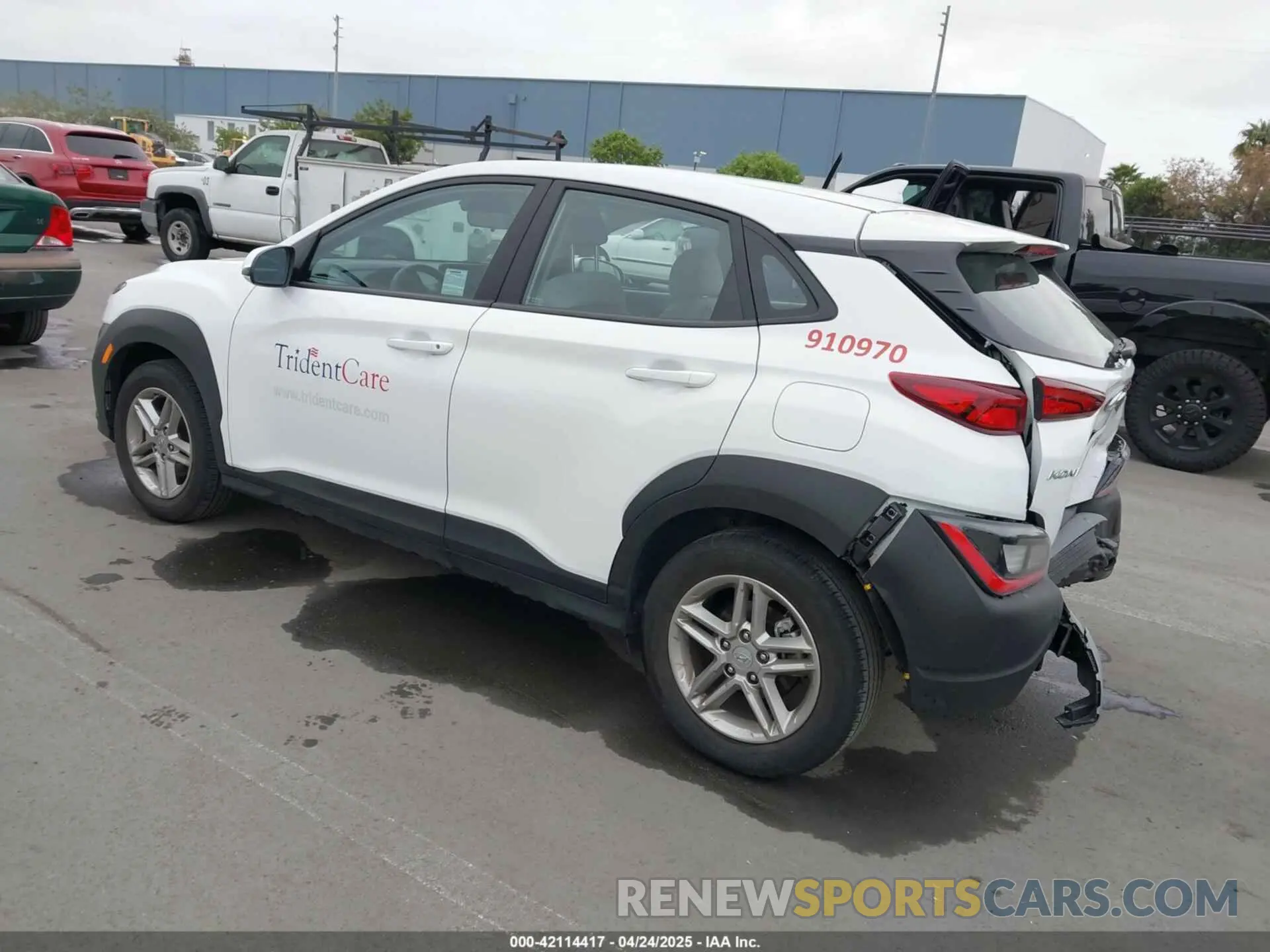 3 Photograph of a damaged car KM8K22AB6PU027247 HYUNDAI KONA 2023