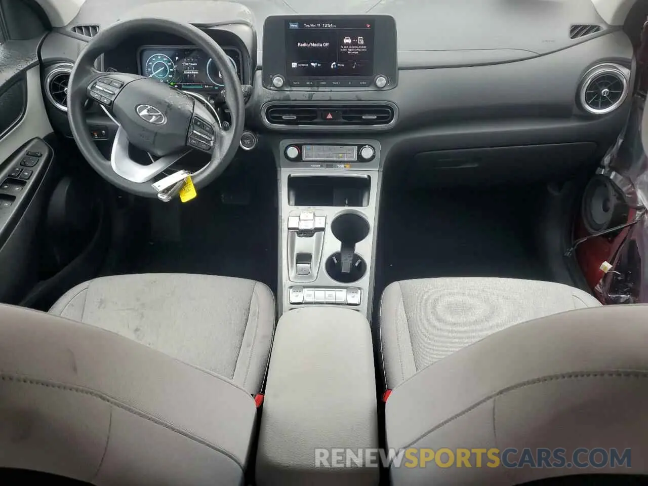 8 Photograph of a damaged car KM8K23AG4PU184339 HYUNDAI KONA 2023