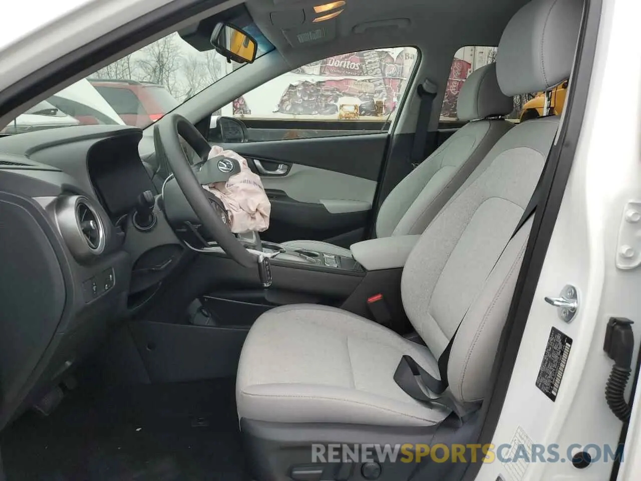 7 Photograph of a damaged car KM8K23AG5PU191400 HYUNDAI KONA 2023