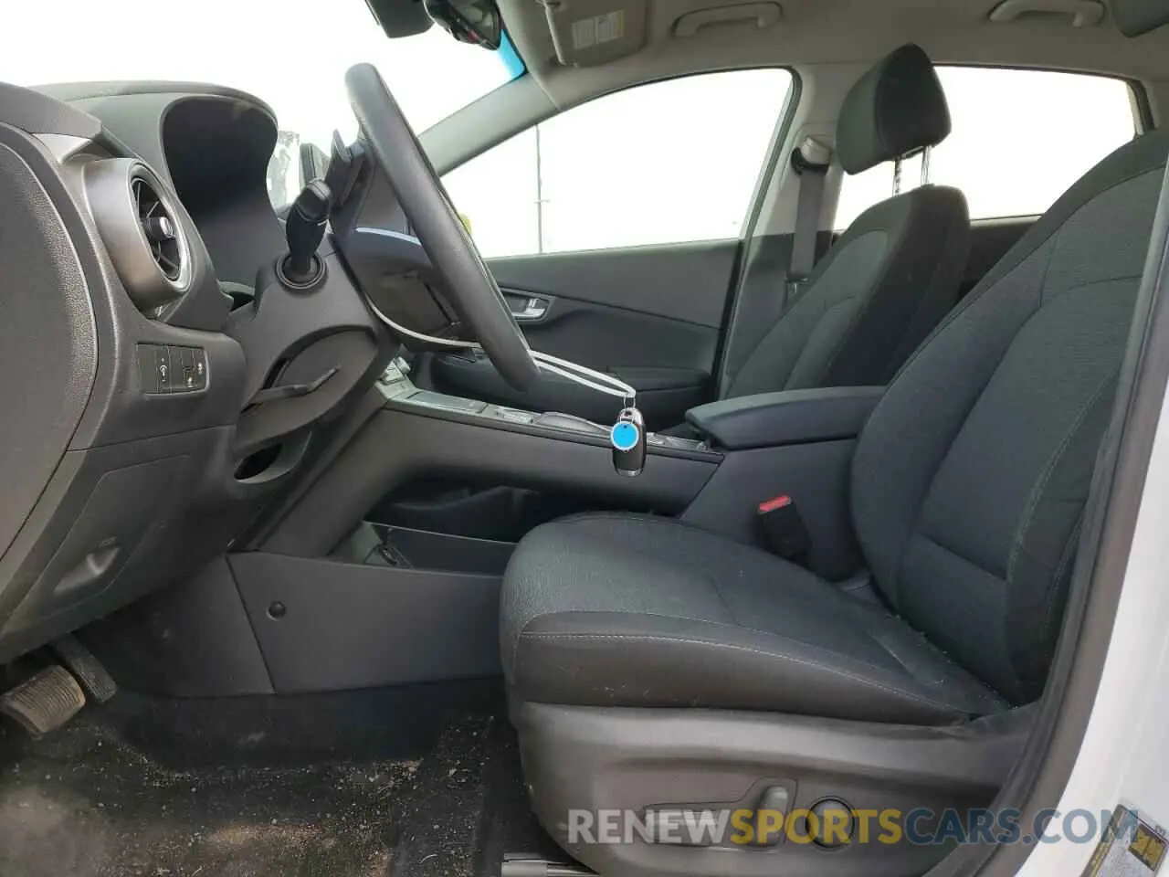 7 Photograph of a damaged car KM8K23AG6PU176694 HYUNDAI KONA 2023
