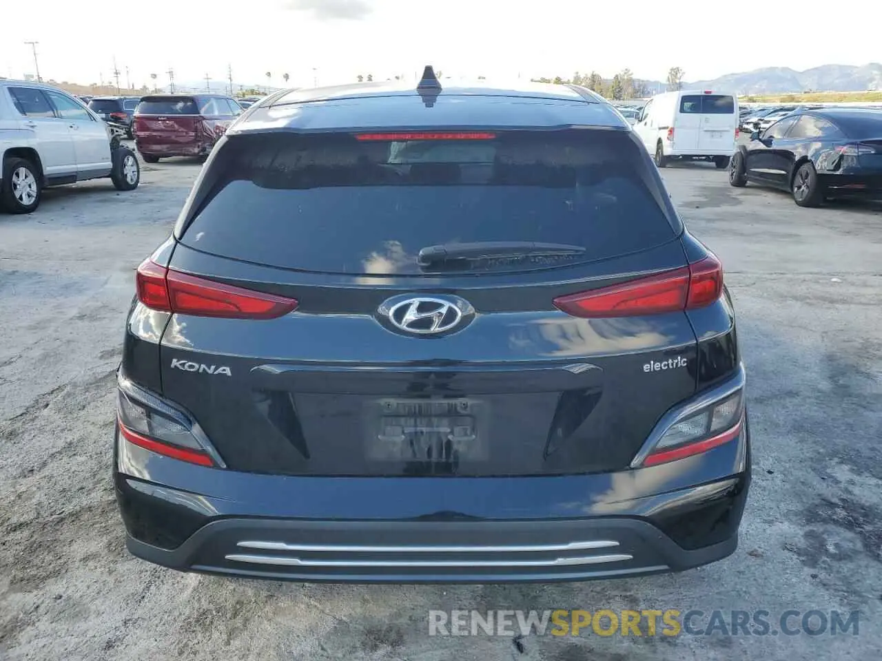6 Photograph of a damaged car KM8K23AG9PU181646 HYUNDAI KONA 2023