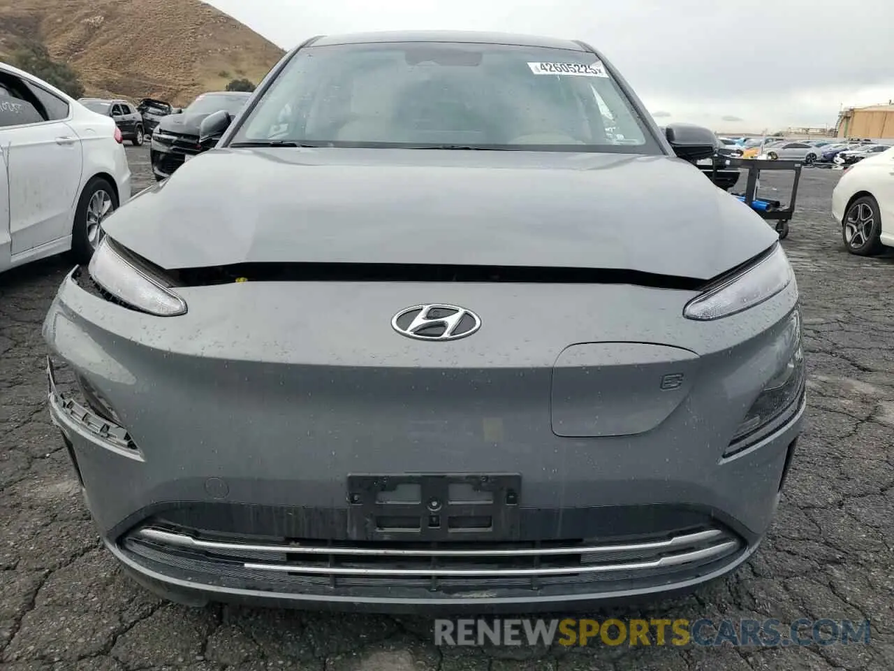 5 Photograph of a damaged car KM8K23AG9PU183722 HYUNDAI KONA 2023