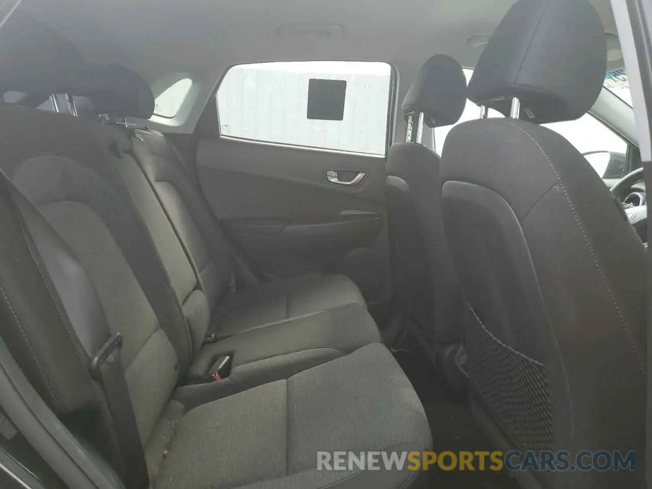 11 Photograph of a damaged car KM8K23AGXPU165861 HYUNDAI KONA 2023