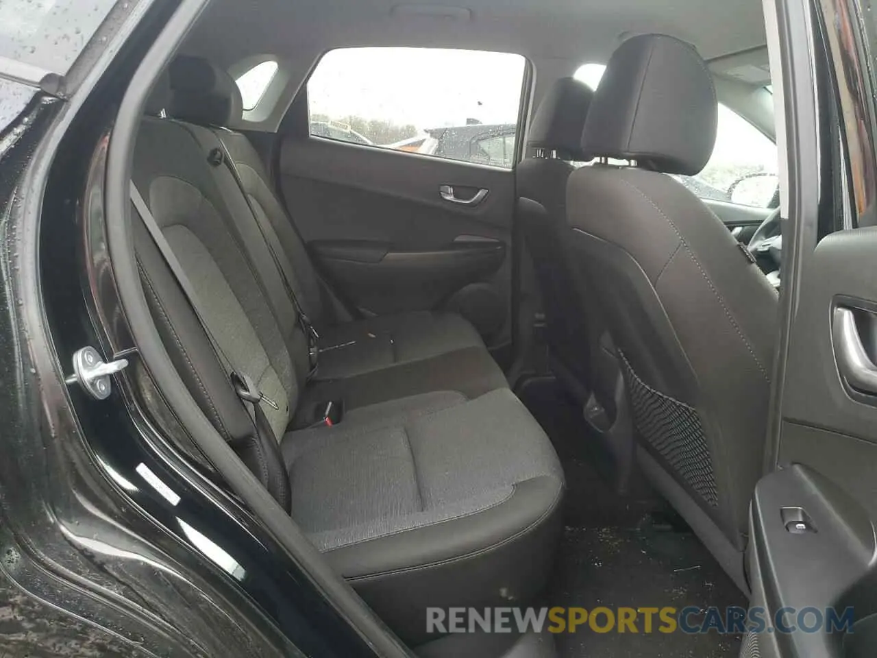 11 Photograph of a damaged car KM8K23AGXPU191490 HYUNDAI KONA 2023