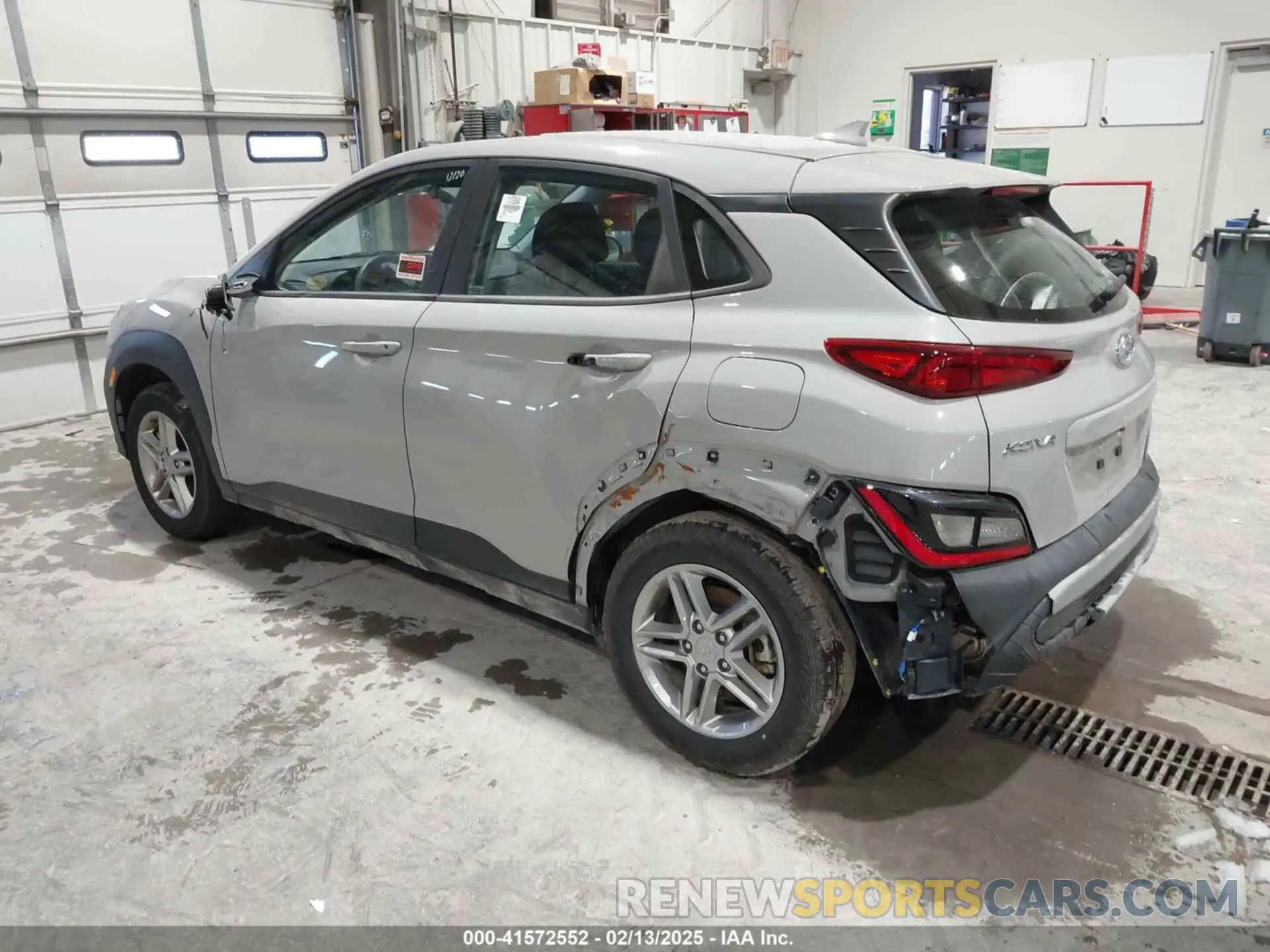 3 Photograph of a damaged car KM8K2CAB2PU013965 HYUNDAI KONA 2023