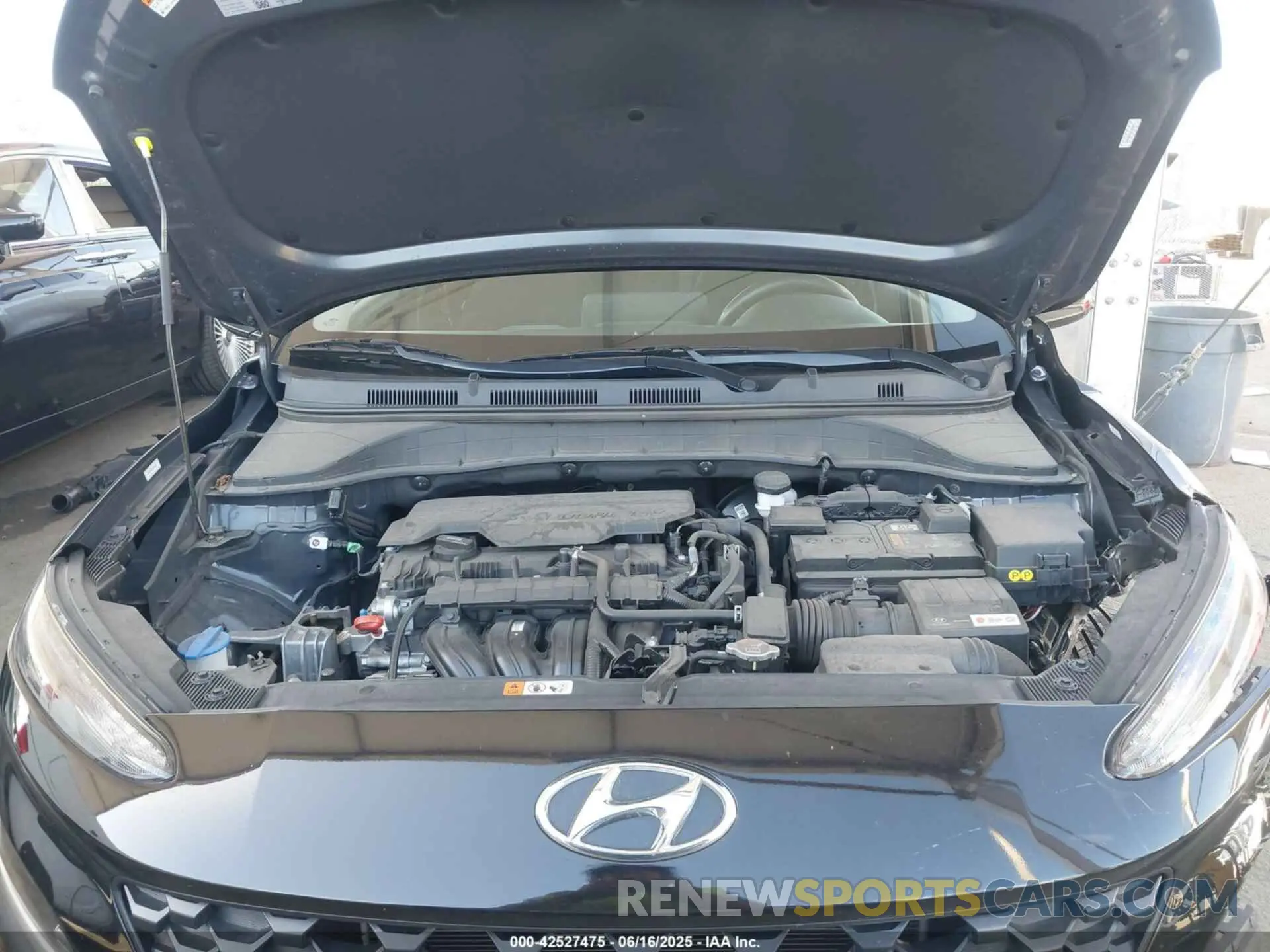 10 Photograph of a damaged car KM8K2CAB4PU056655 HYUNDAI KONA 2023