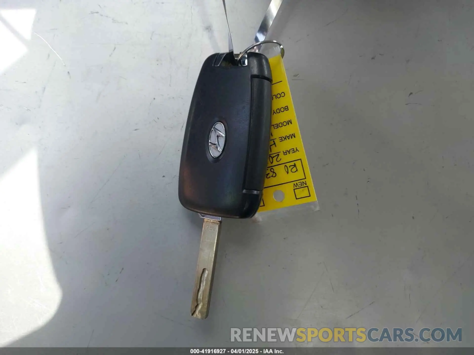 11 Photograph of a damaged car KM8K2CAB6PU048024 HYUNDAI KONA 2023