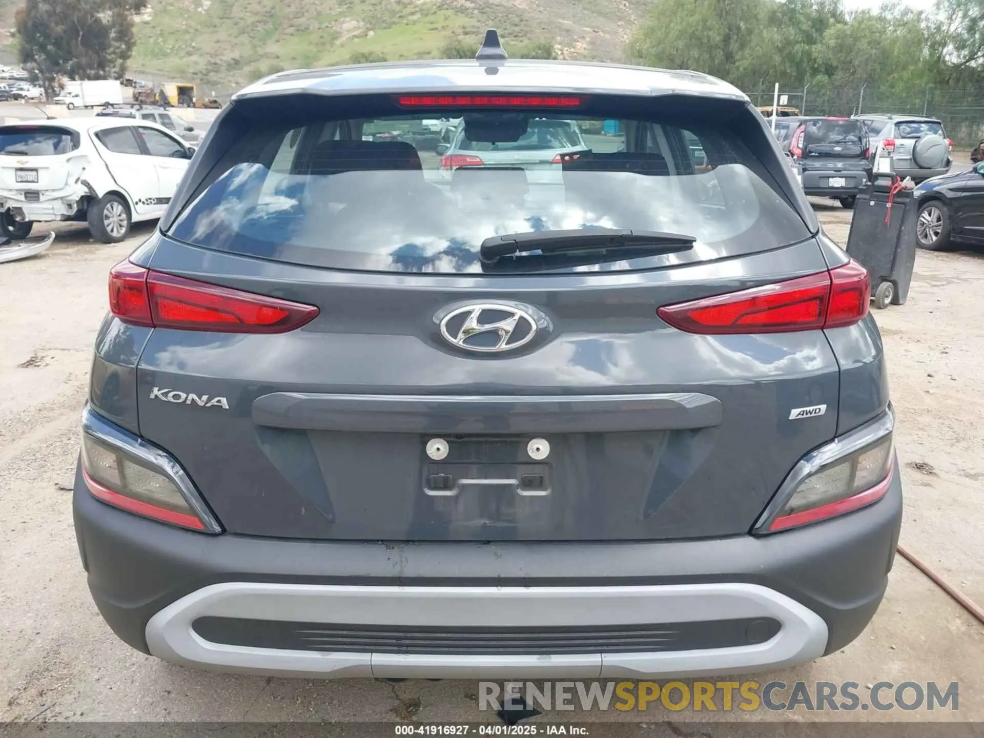 16 Photograph of a damaged car KM8K2CAB6PU048024 HYUNDAI KONA 2023