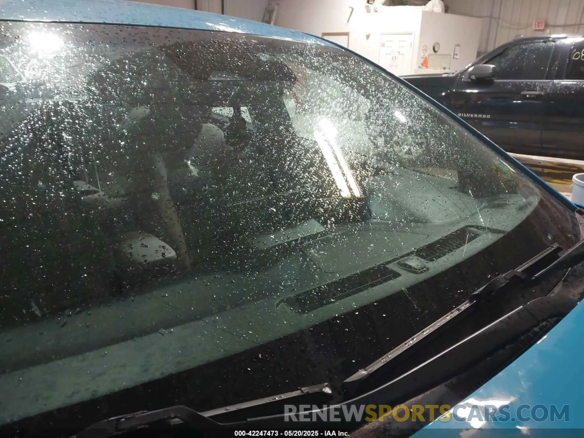 18 Photograph of a damaged car KM8K2CAB6PU930357 HYUNDAI KONA 2023