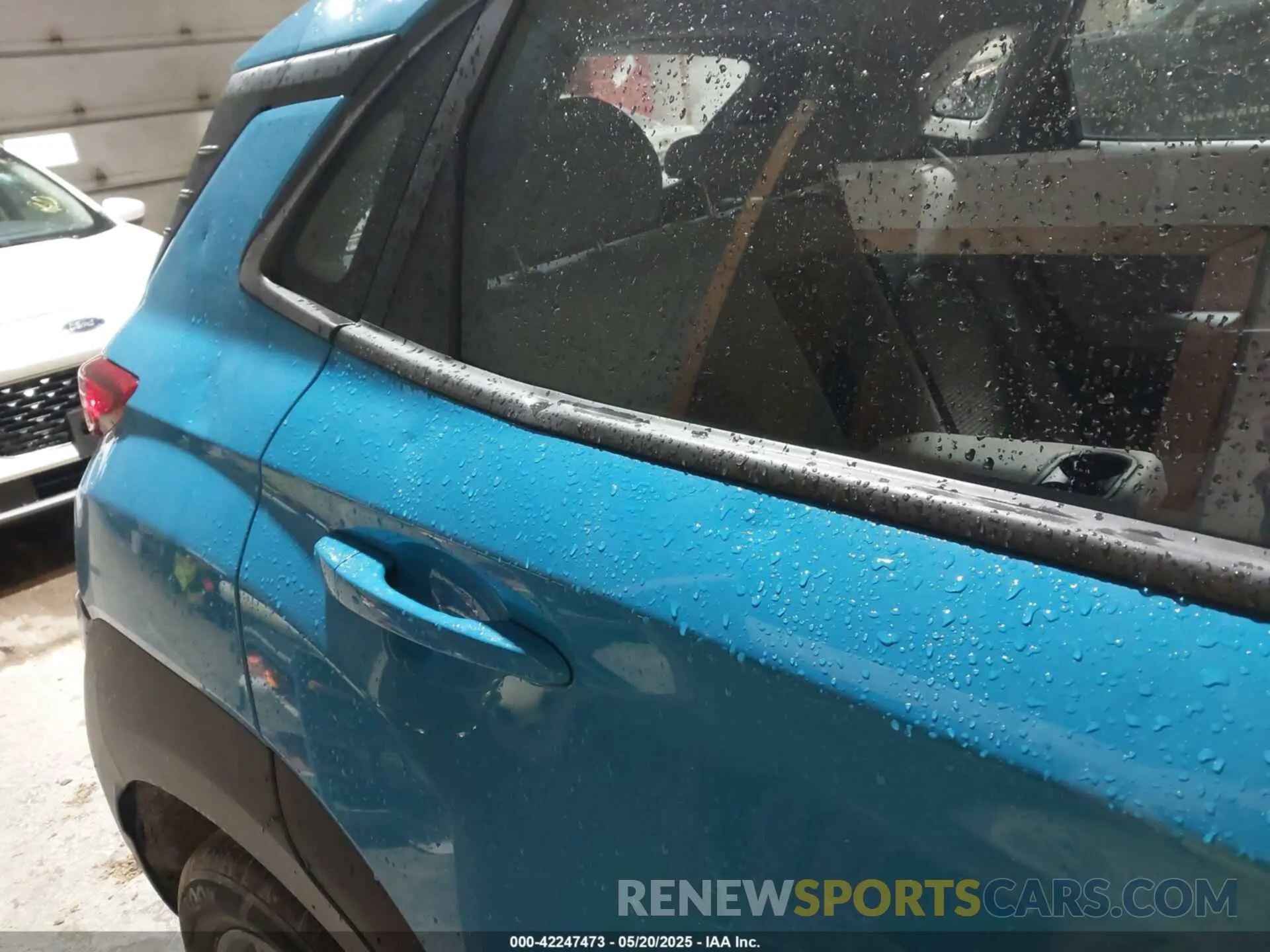 19 Photograph of a damaged car KM8K2CAB6PU930357 HYUNDAI KONA 2023