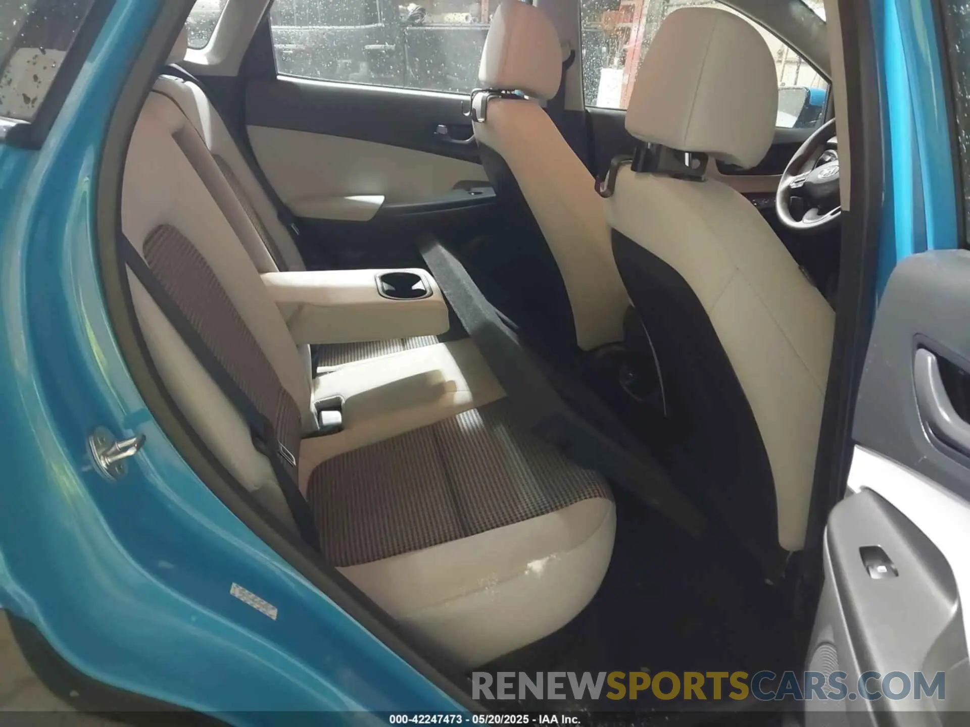 8 Photograph of a damaged car KM8K2CAB6PU930357 HYUNDAI KONA 2023
