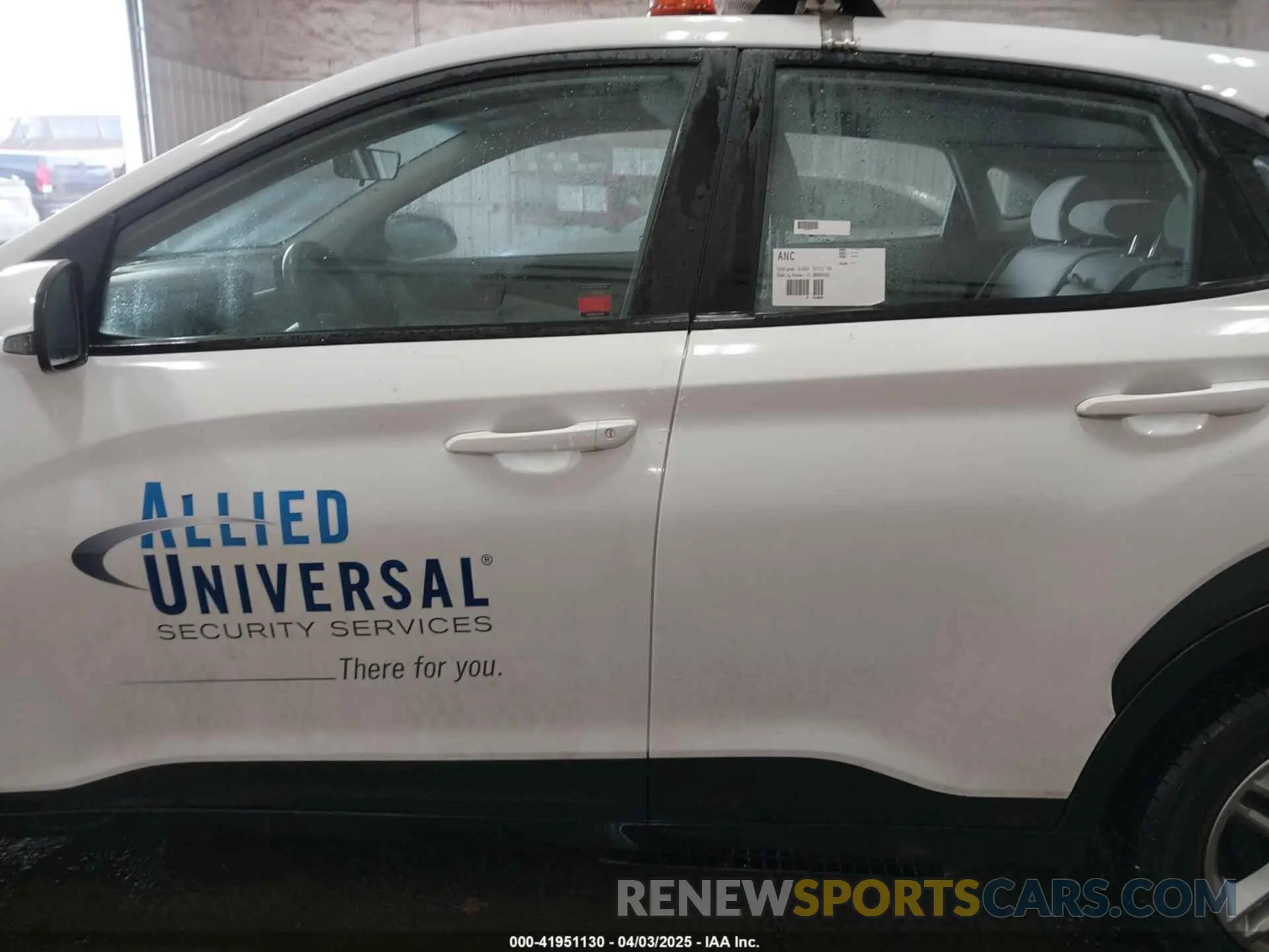 14 Photograph of a damaged car KM8K2CAB7PU054009 HYUNDAI KONA 2023