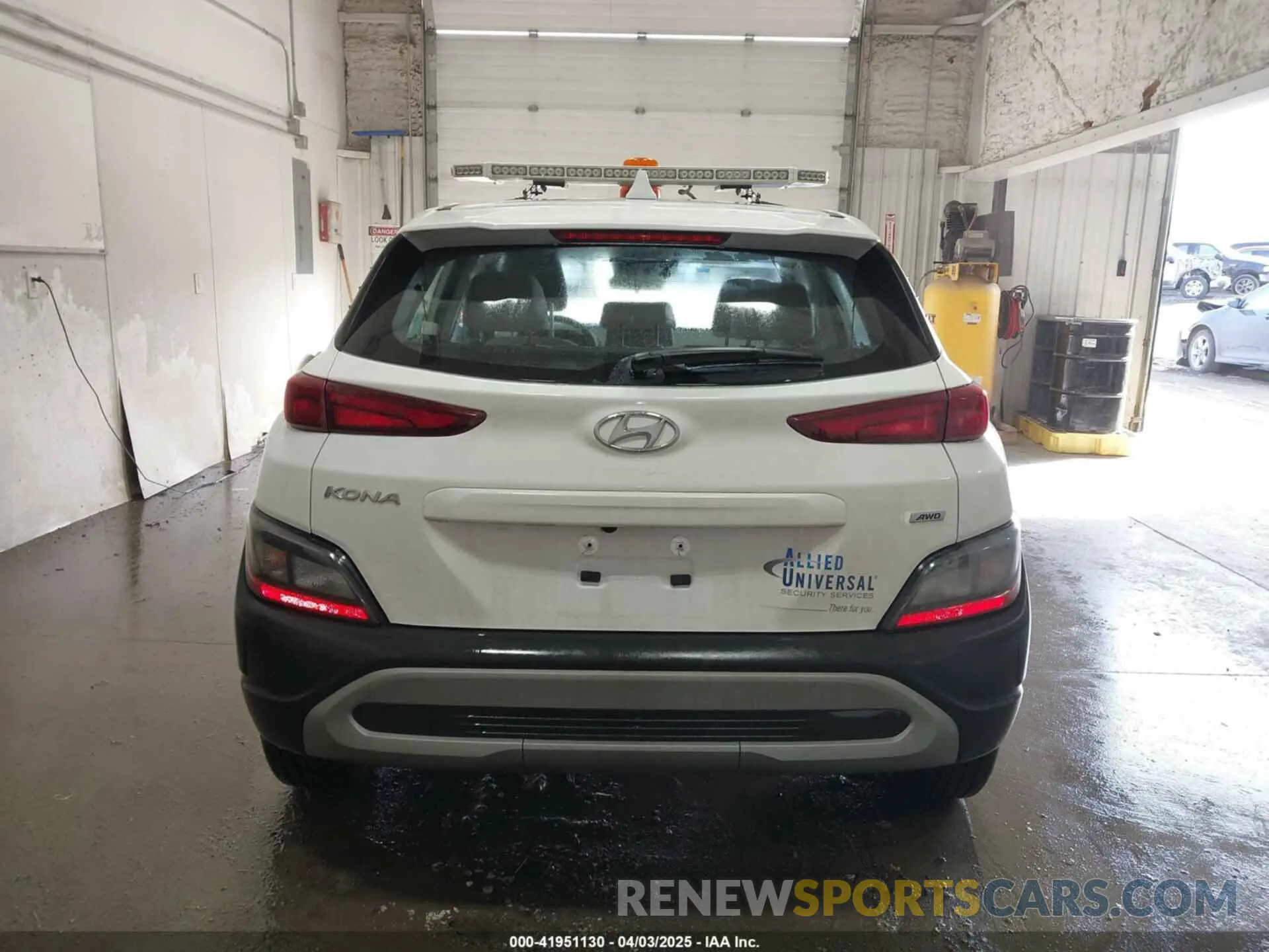 16 Photograph of a damaged car KM8K2CAB7PU054009 HYUNDAI KONA 2023