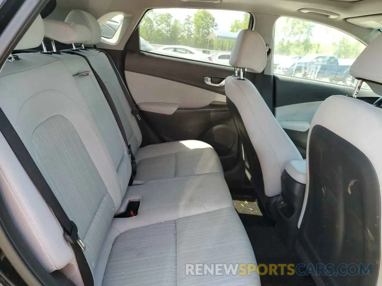 10 Photograph of a damaged car KM8K32AB0PU032540 HYUNDAI KONA 2023