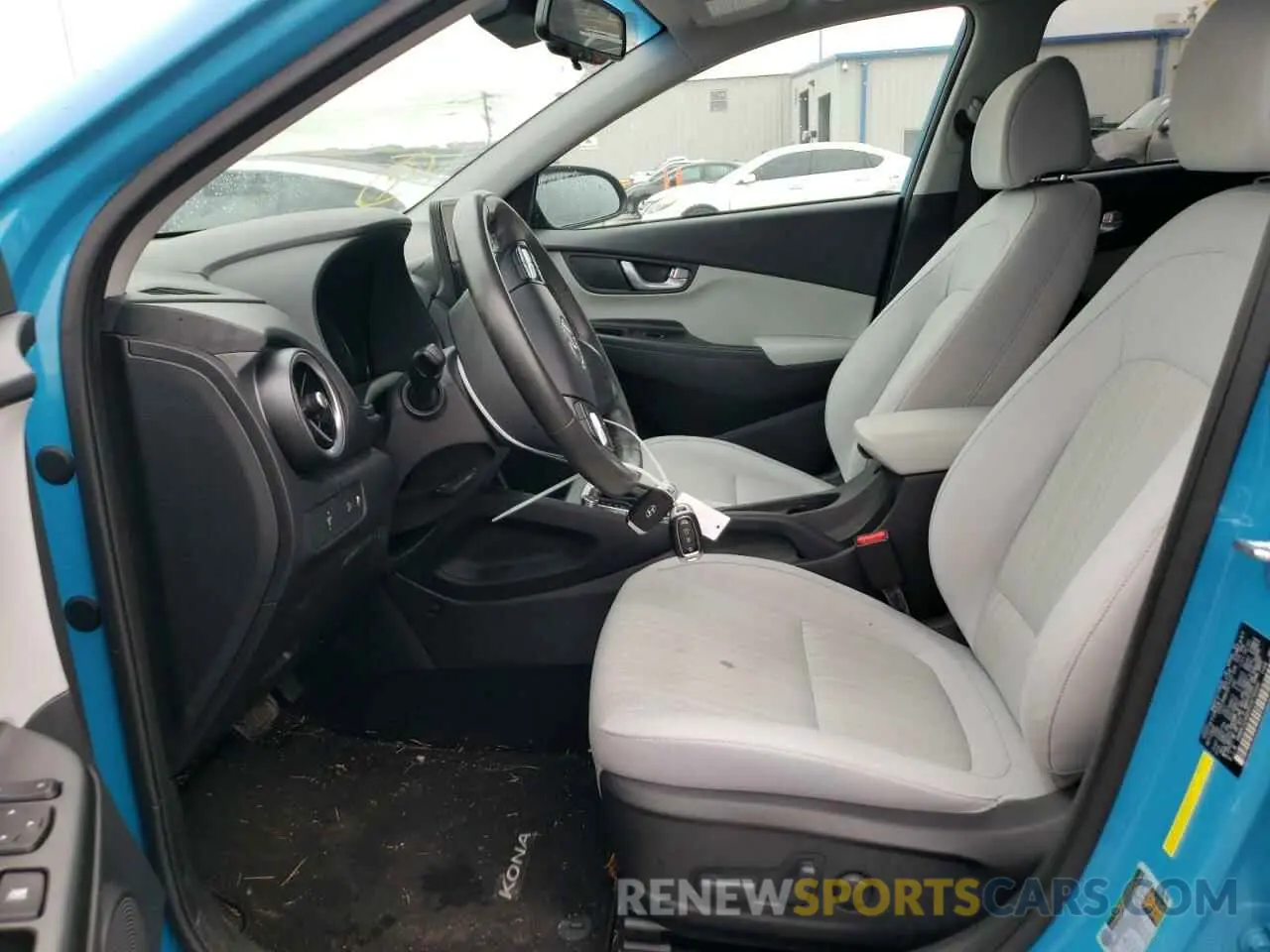 7 Photograph of a damaged car KM8K32AB0PU979500 HYUNDAI KONA 2023