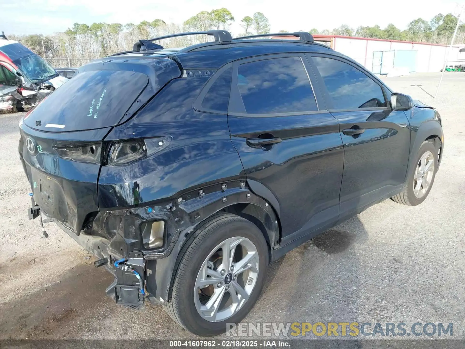 4 Photograph of a damaged car KM8K32AB2PU001872 HYUNDAI KONA 2023