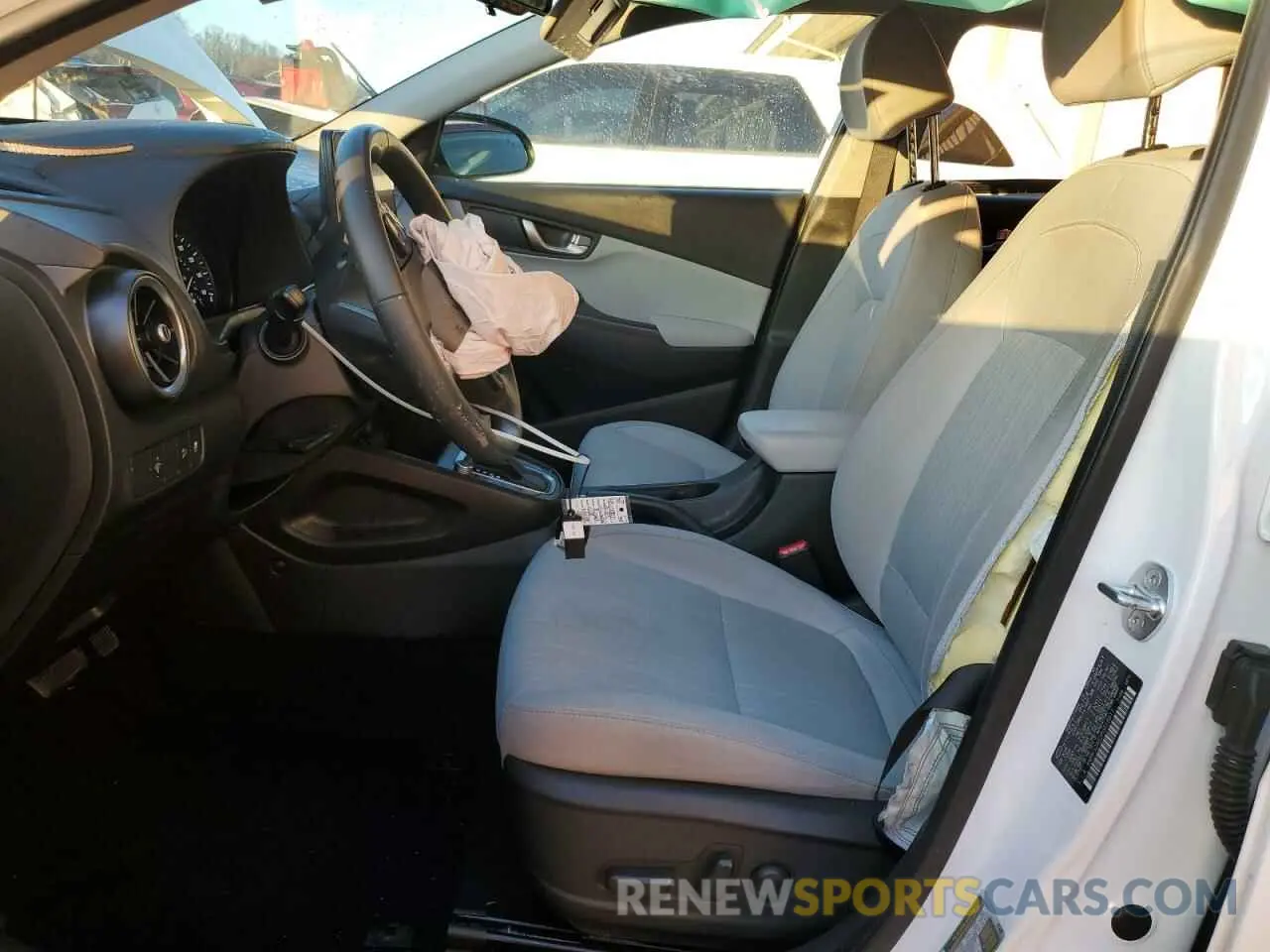 7 Photograph of a damaged car KM8K32AB2PU018011 HYUNDAI KONA 2023