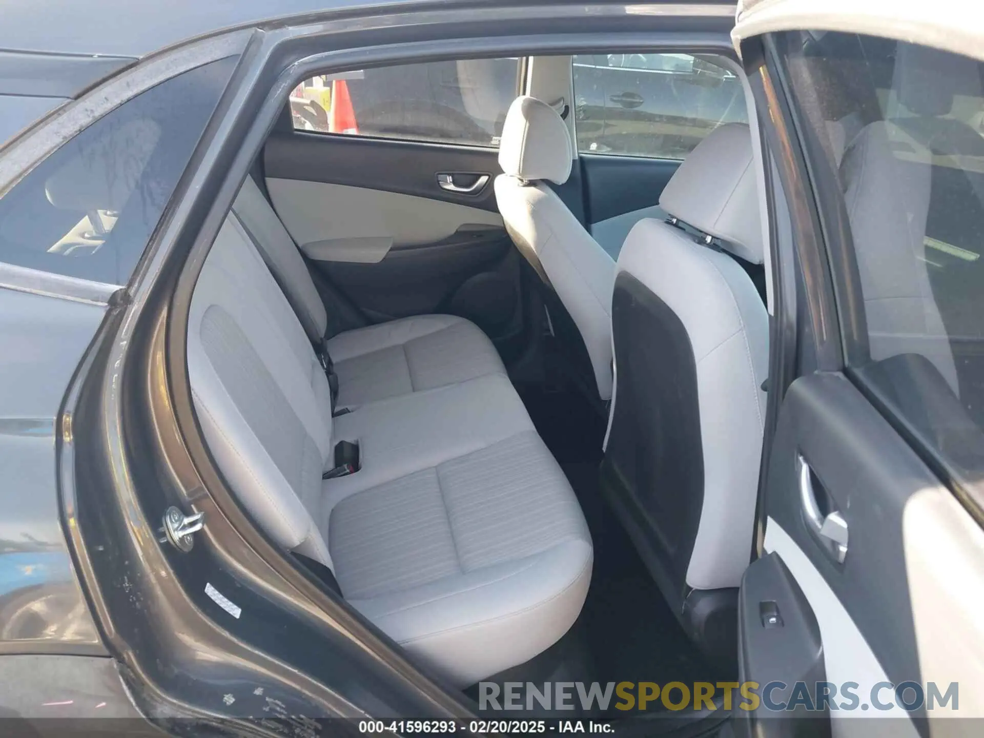 8 Photograph of a damaged car KM8K32AB2PU996203 HYUNDAI KONA 2023