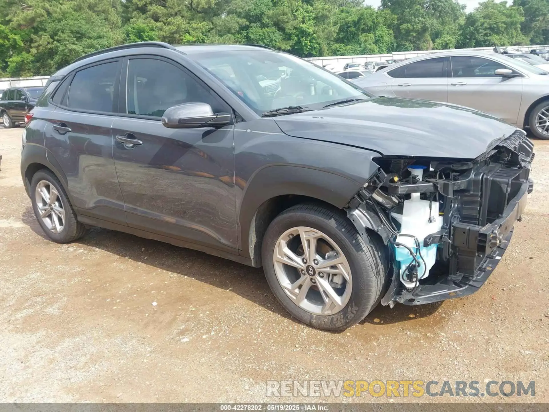 1 Photograph of a damaged car KM8K32AB8PU057198 HYUNDAI KONA 2023