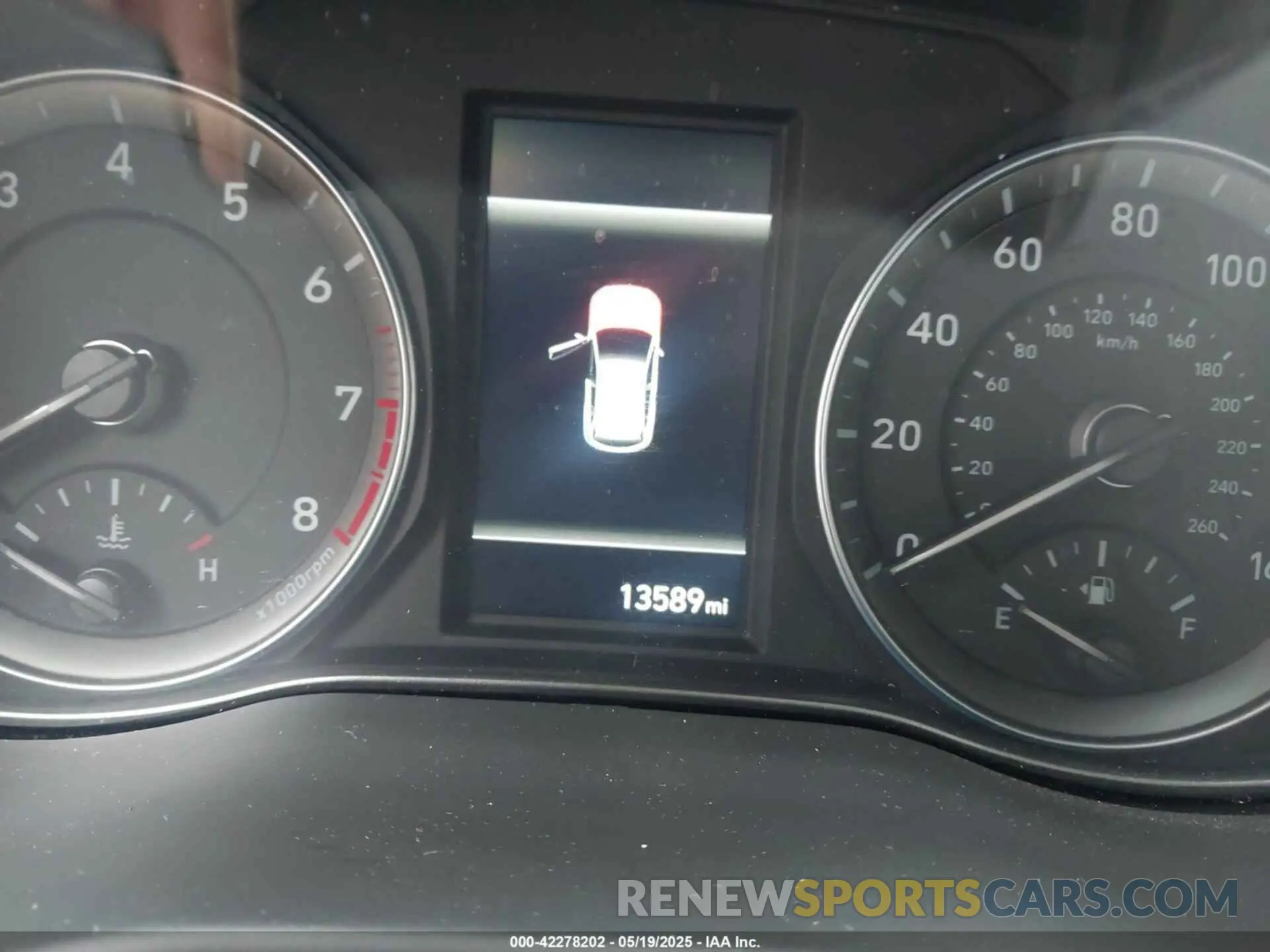 15 Photograph of a damaged car KM8K32AB8PU057198 HYUNDAI KONA 2023