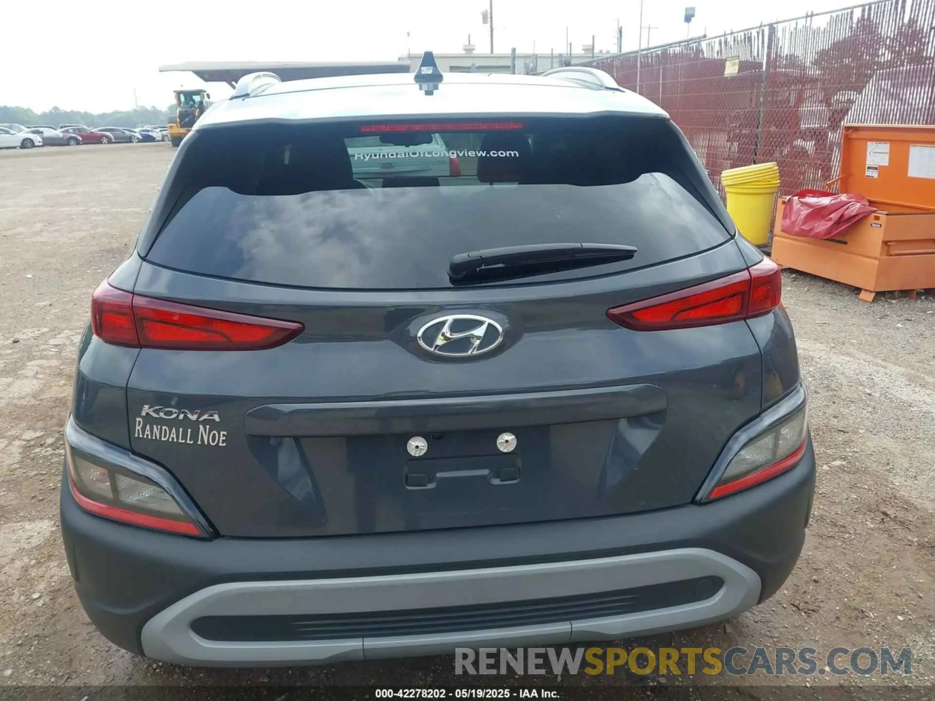 16 Photograph of a damaged car KM8K32AB8PU057198 HYUNDAI KONA 2023