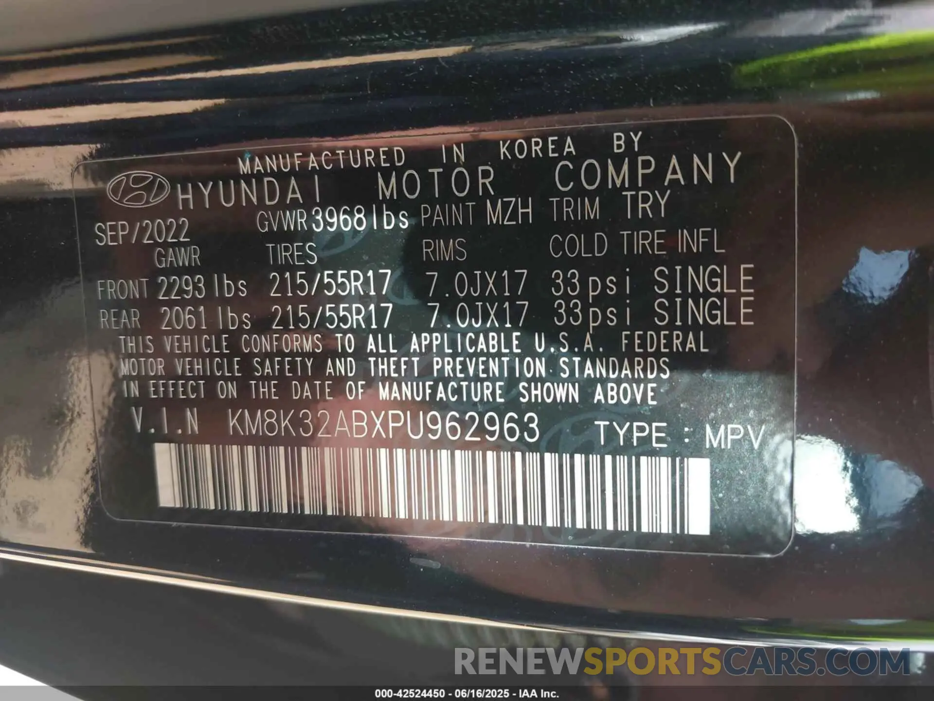 9 Photograph of a damaged car KM8K32ABXPU962963 HYUNDAI KONA 2023