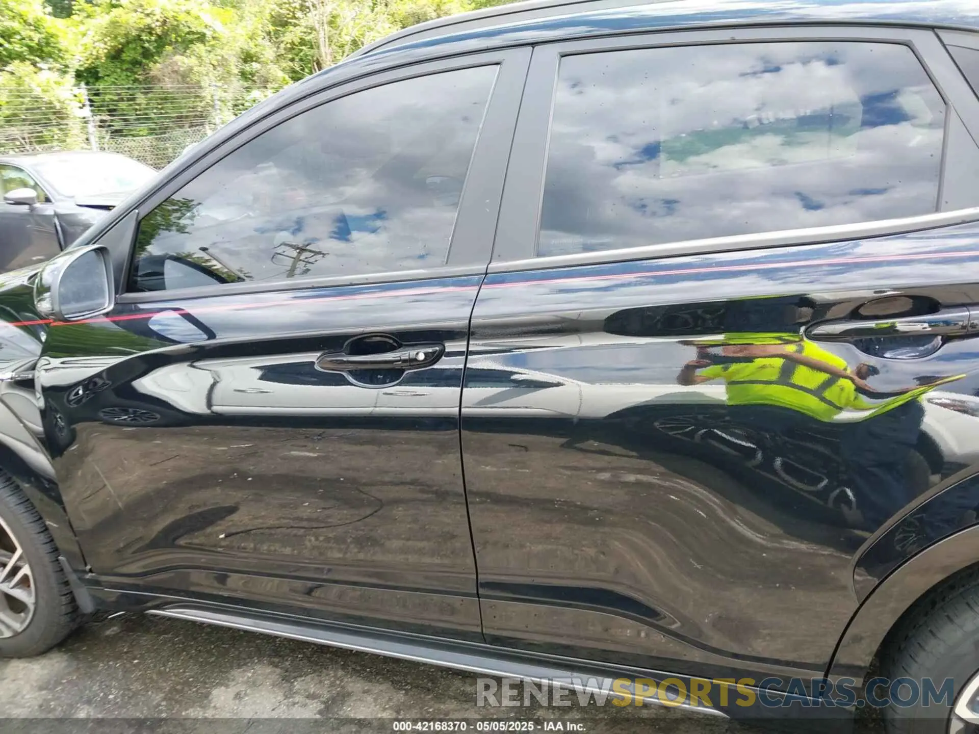 15 Photograph of a damaged car KM8K33A35PU002013 HYUNDAI KONA 2023
