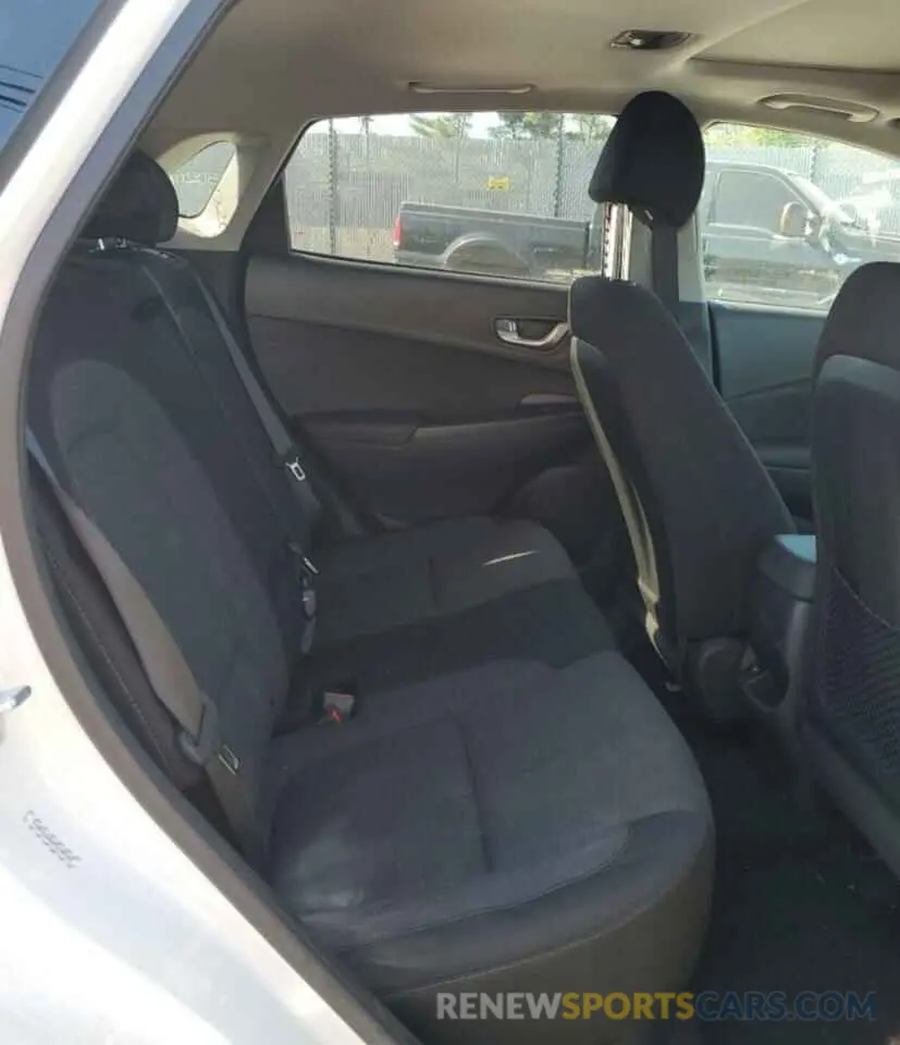 10 Photograph of a damaged car KM8K33AG2PU190203 HYUNDAI KONA 2023