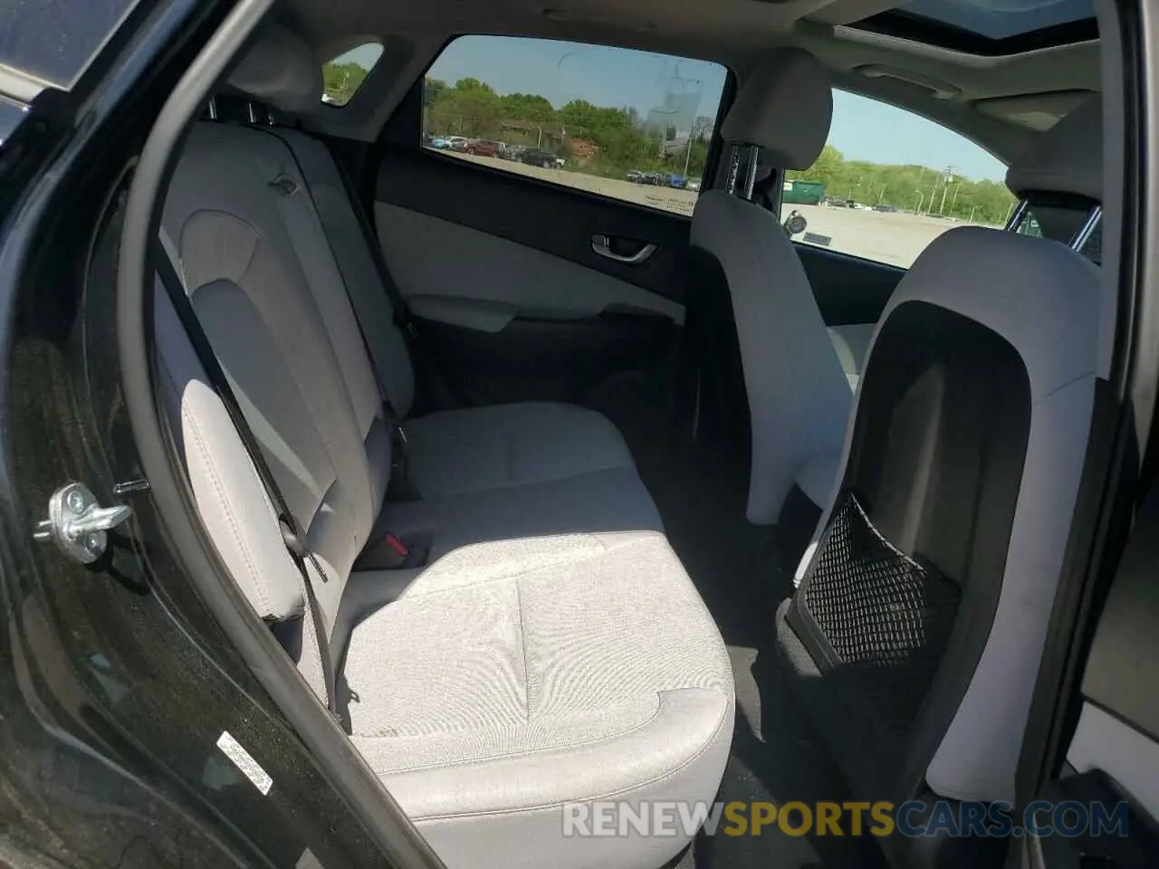 11 Photograph of a damaged car KM8K33AG5PU190535 HYUNDAI KONA 2023