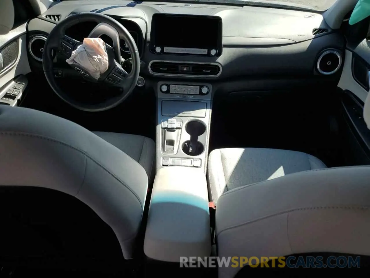 8 Photograph of a damaged car KM8K33AG6PU178829 HYUNDAI KONA 2023