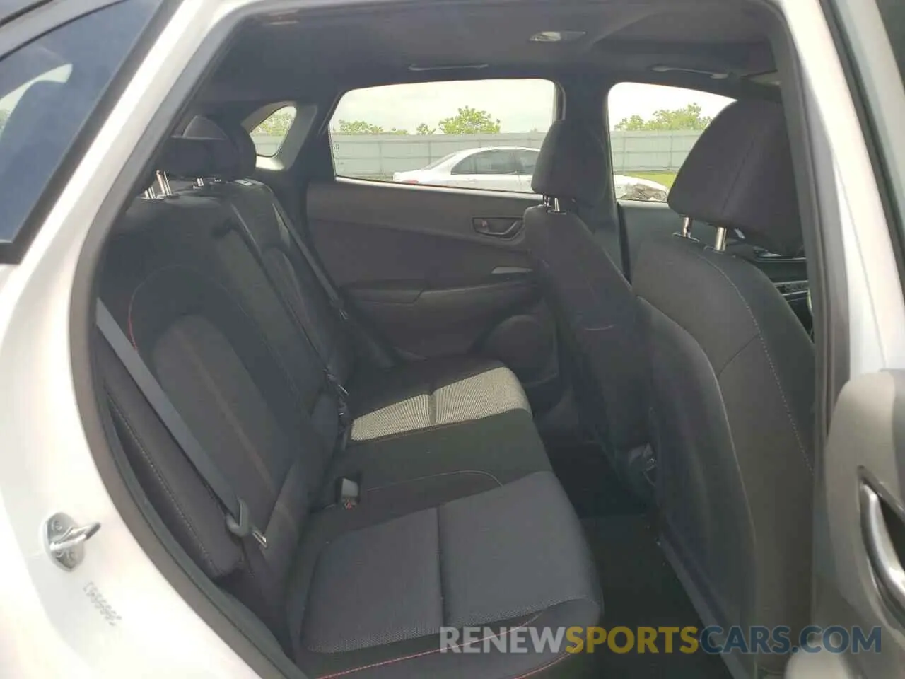 10 Photograph of a damaged car KM8K3CA34PU980471 HYUNDAI KONA 2023