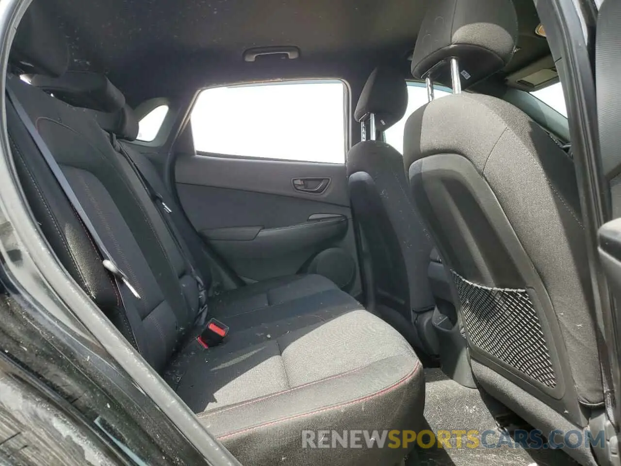 10 Photograph of a damaged car KM8K3CA38PU955833 HYUNDAI KONA 2023