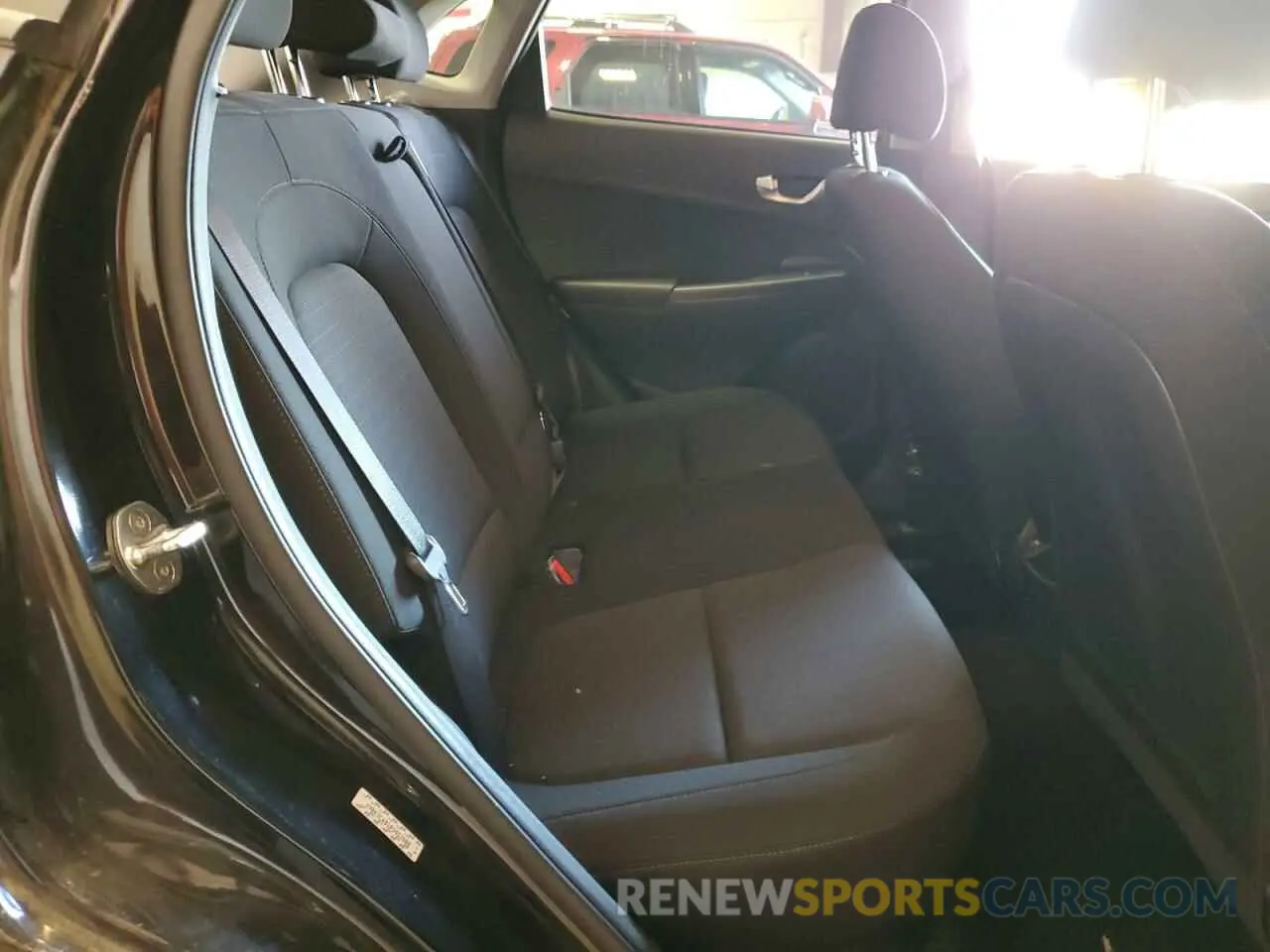 10 Photograph of a damaged car KM8K3CAB1PU957608 HYUNDAI KONA 2023