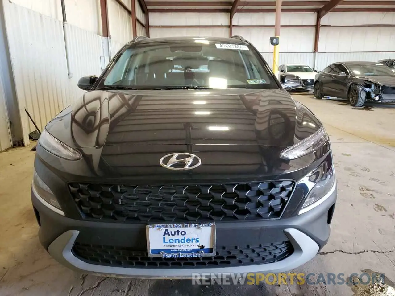 5 Photograph of a damaged car KM8K3CAB1PU957608 HYUNDAI KONA 2023
