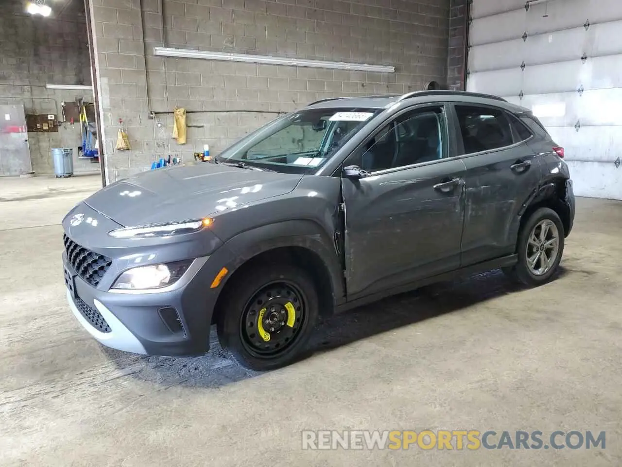 1 Photograph of a damaged car KM8K3CAB1PU983870 HYUNDAI KONA 2023