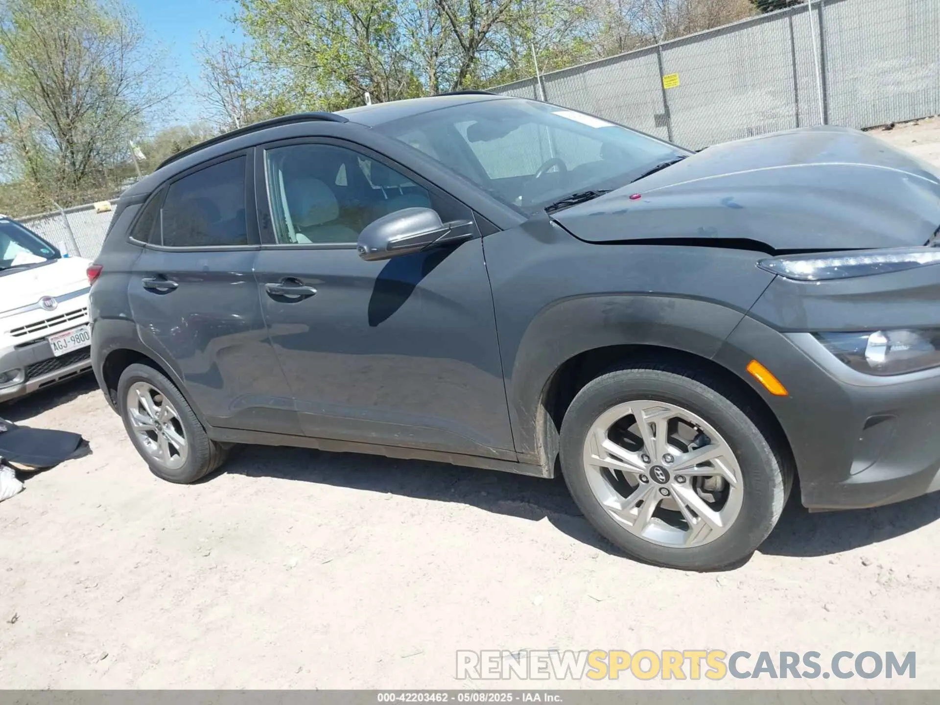 13 Photograph of a damaged car KM8K3CAB2PU019214 HYUNDAI KONA 2023