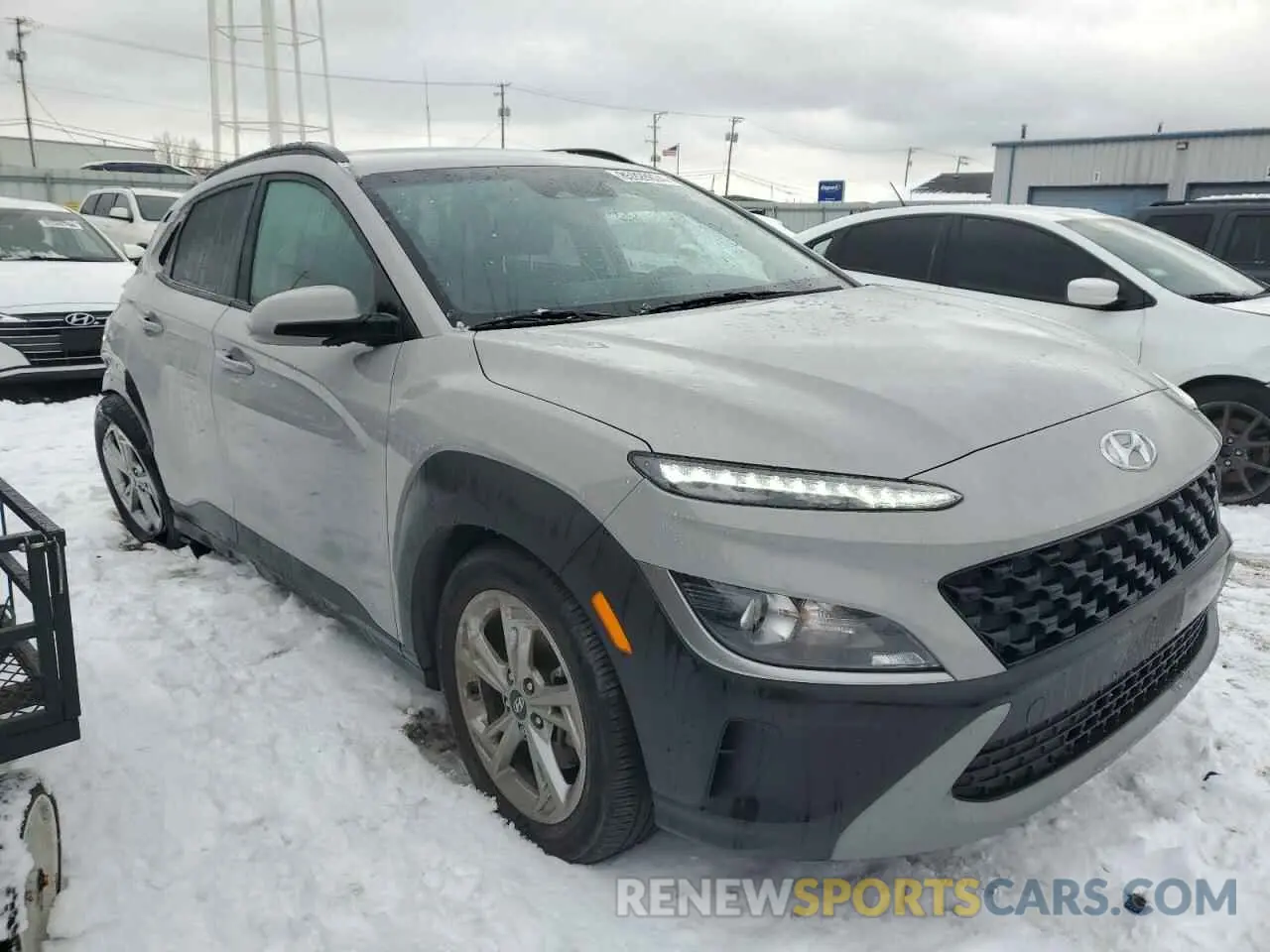 4 Photograph of a damaged car KM8K3CAB3PU974667 HYUNDAI KONA 2023