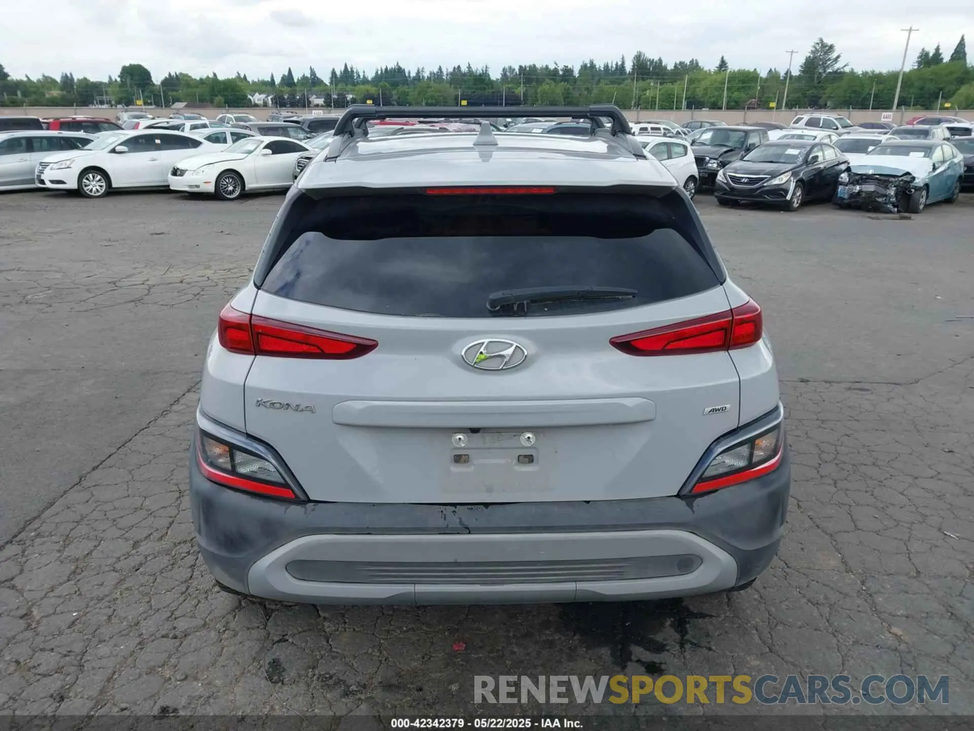 16 Photograph of a damaged car KM8K3CAB4PU025600 HYUNDAI KONA 2023