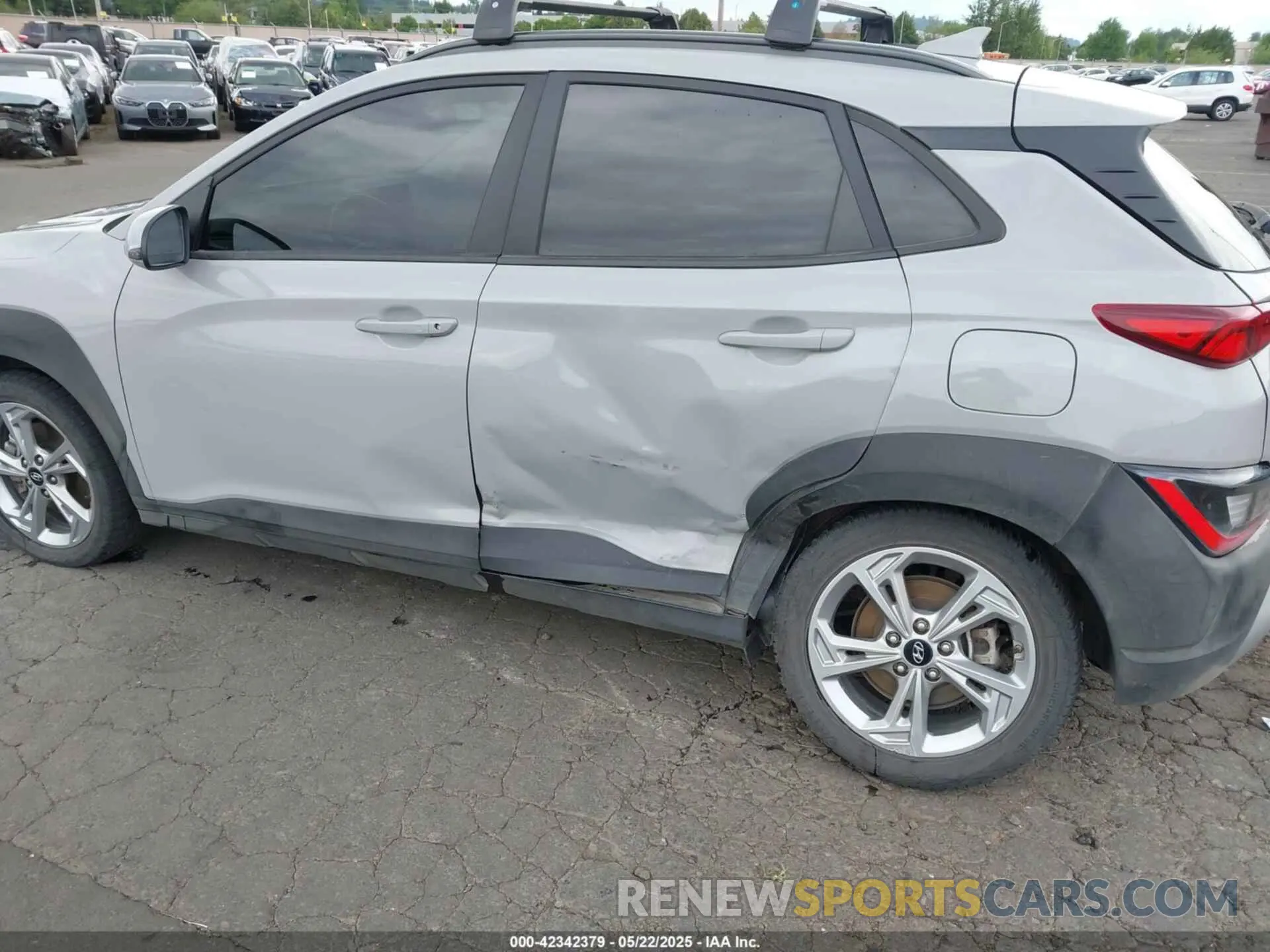 6 Photograph of a damaged car KM8K3CAB4PU025600 HYUNDAI KONA 2023