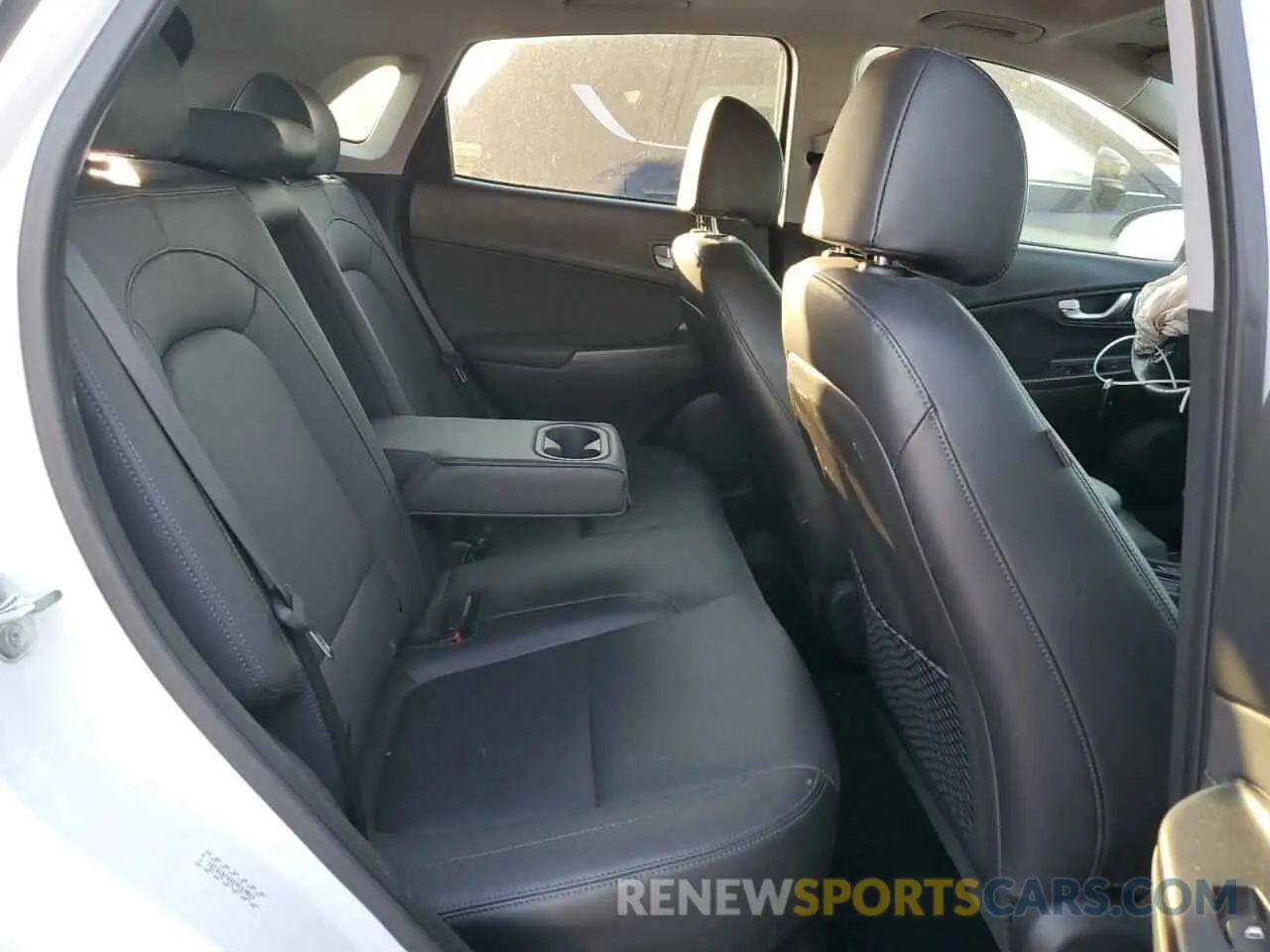 10 Photograph of a damaged car KM8K53A34PU978181 HYUNDAI KONA 2023