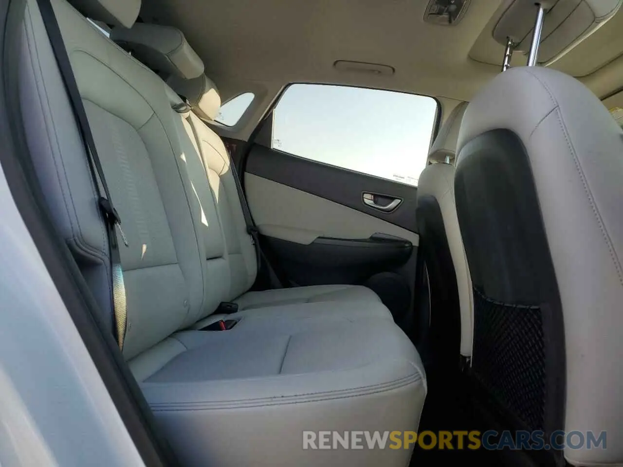10 Photograph of a damaged car KM8K53AG2PU165165 HYUNDAI KONA 2023
