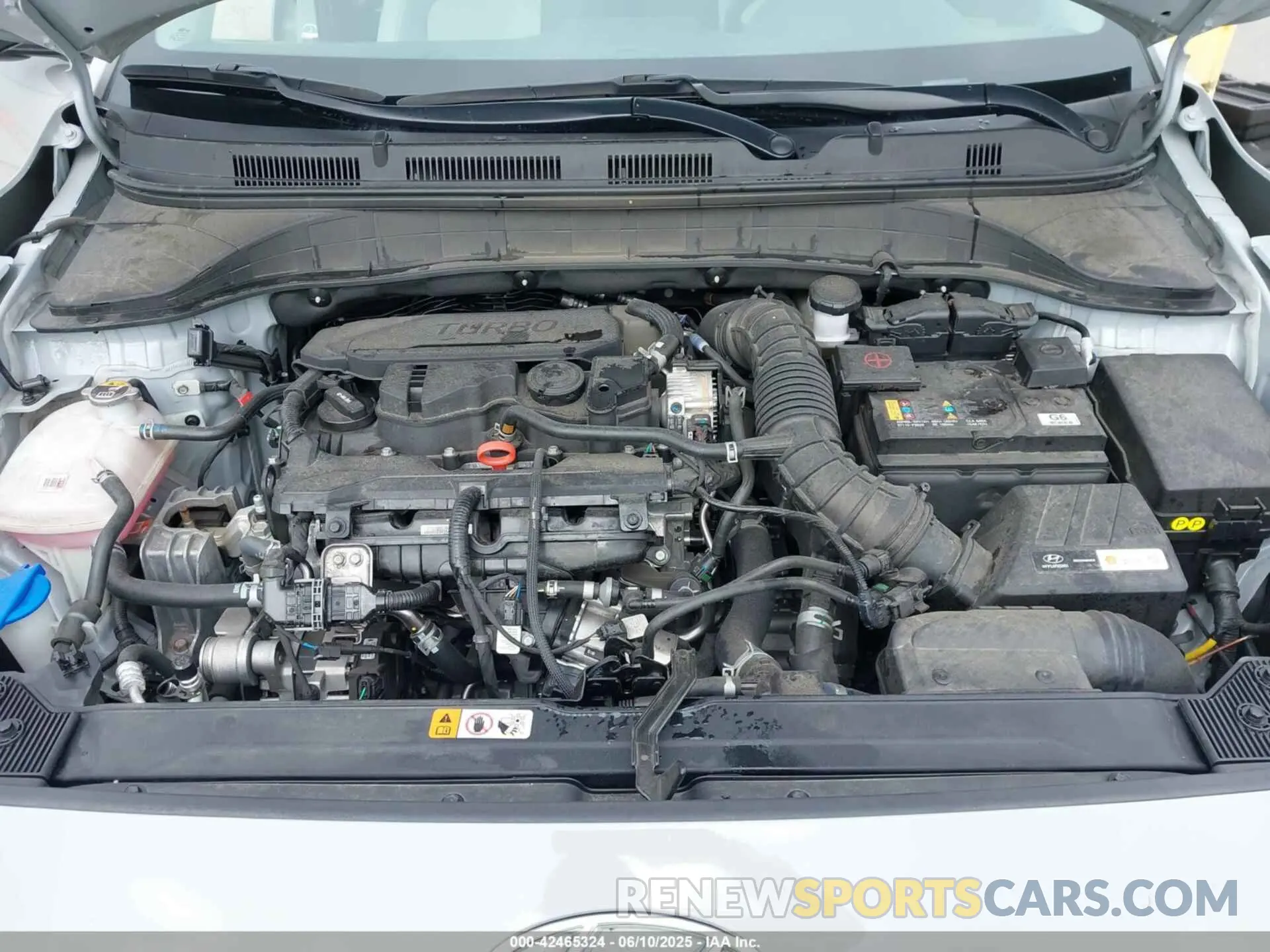 10 Photograph of a damaged car KM8K5CA39PU047580 HYUNDAI KONA 2023