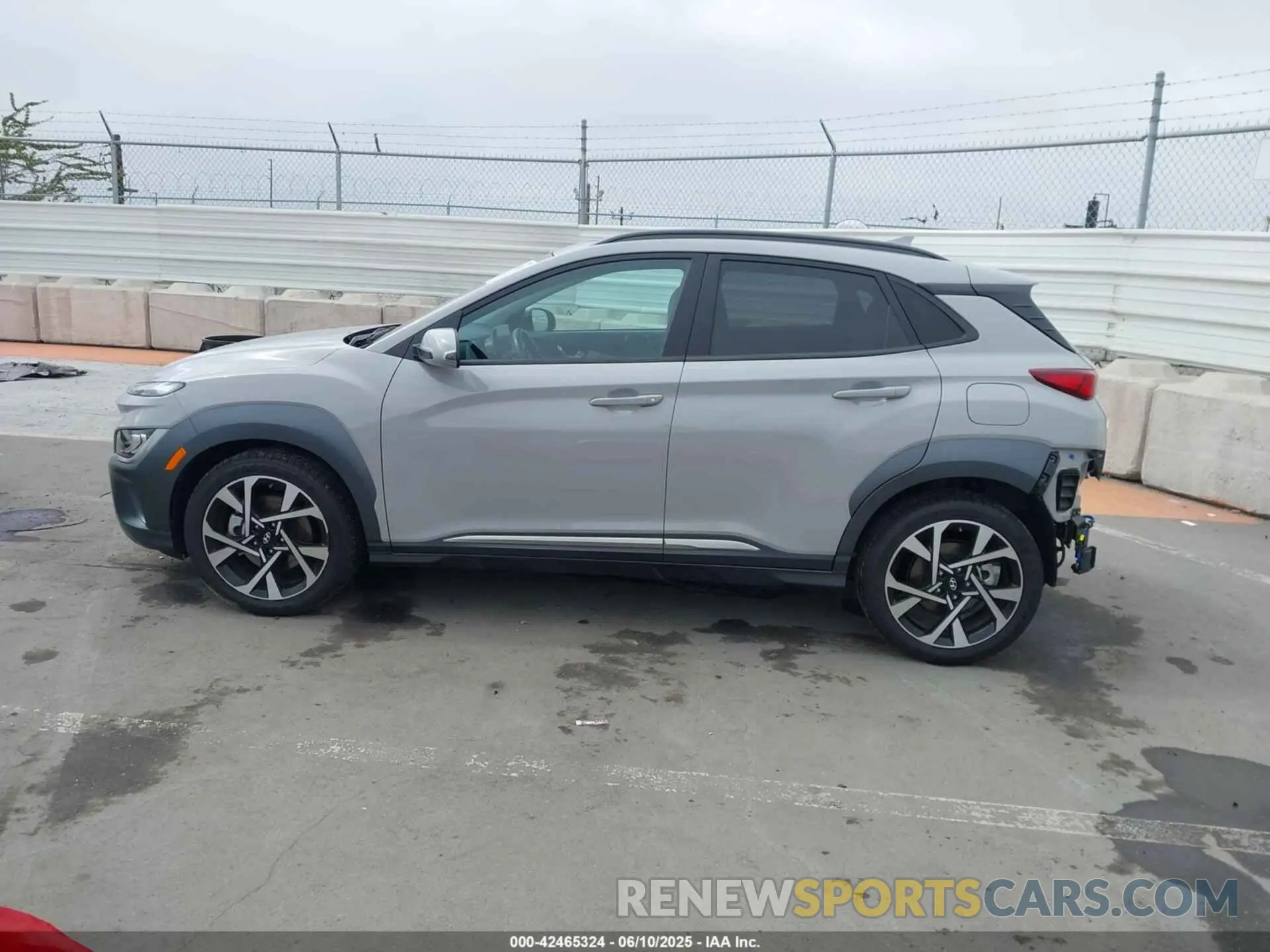 15 Photograph of a damaged car KM8K5CA39PU047580 HYUNDAI KONA 2023