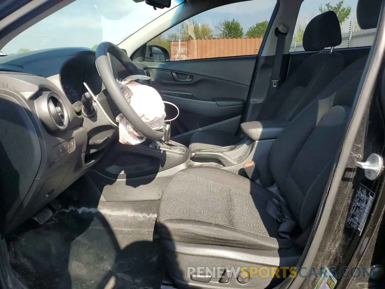 7 Photograph of a damaged car KM8K62AB0PU941840 HYUNDAI KONA 2023