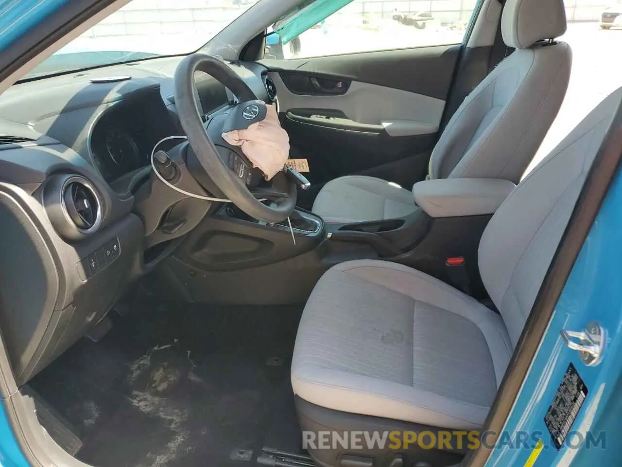 7 Photograph of a damaged car KM8K62AB0PU969332 HYUNDAI KONA 2023